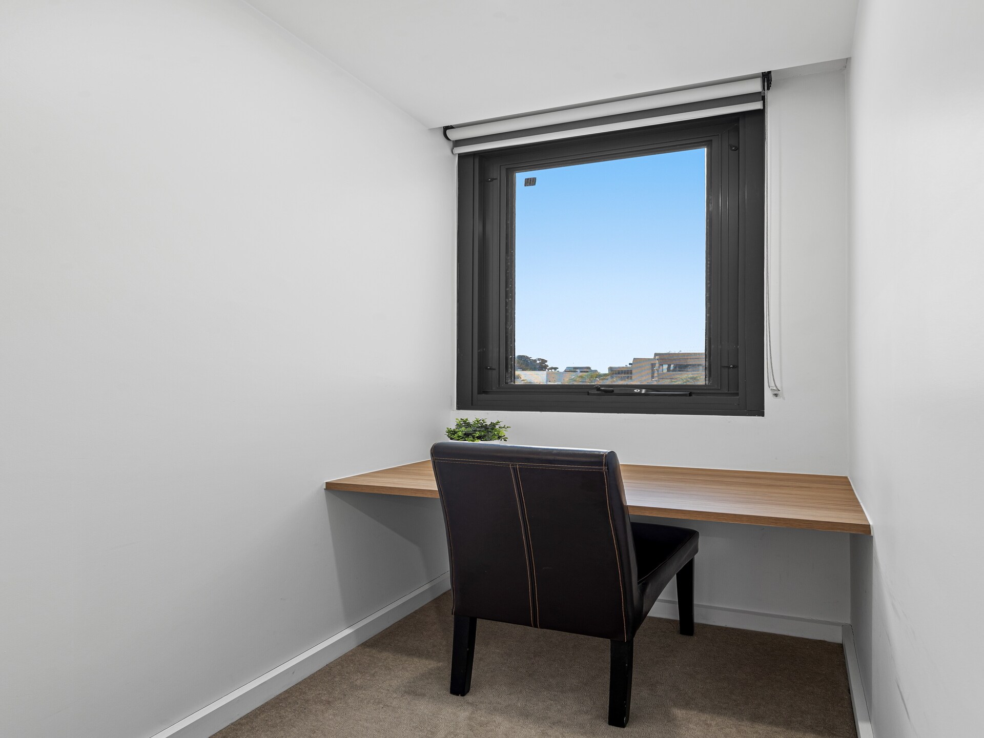 Modern appartement in Hughesdale vlakbij station Oakleigh - foto 5