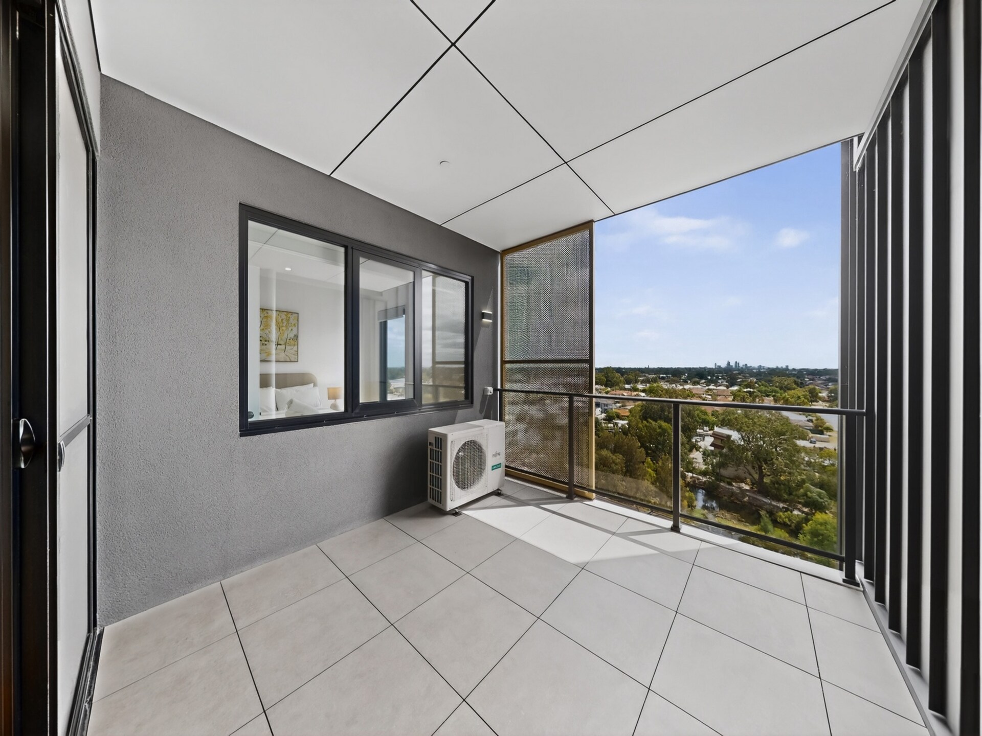 Modern appartement in Cannington met dakterras en stadsuitzicht - foto 11