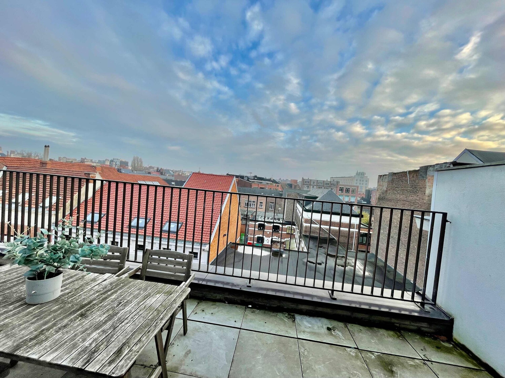 Licht & Modern Appartement bij de Diamantwijk in Antwerpen - foto 5