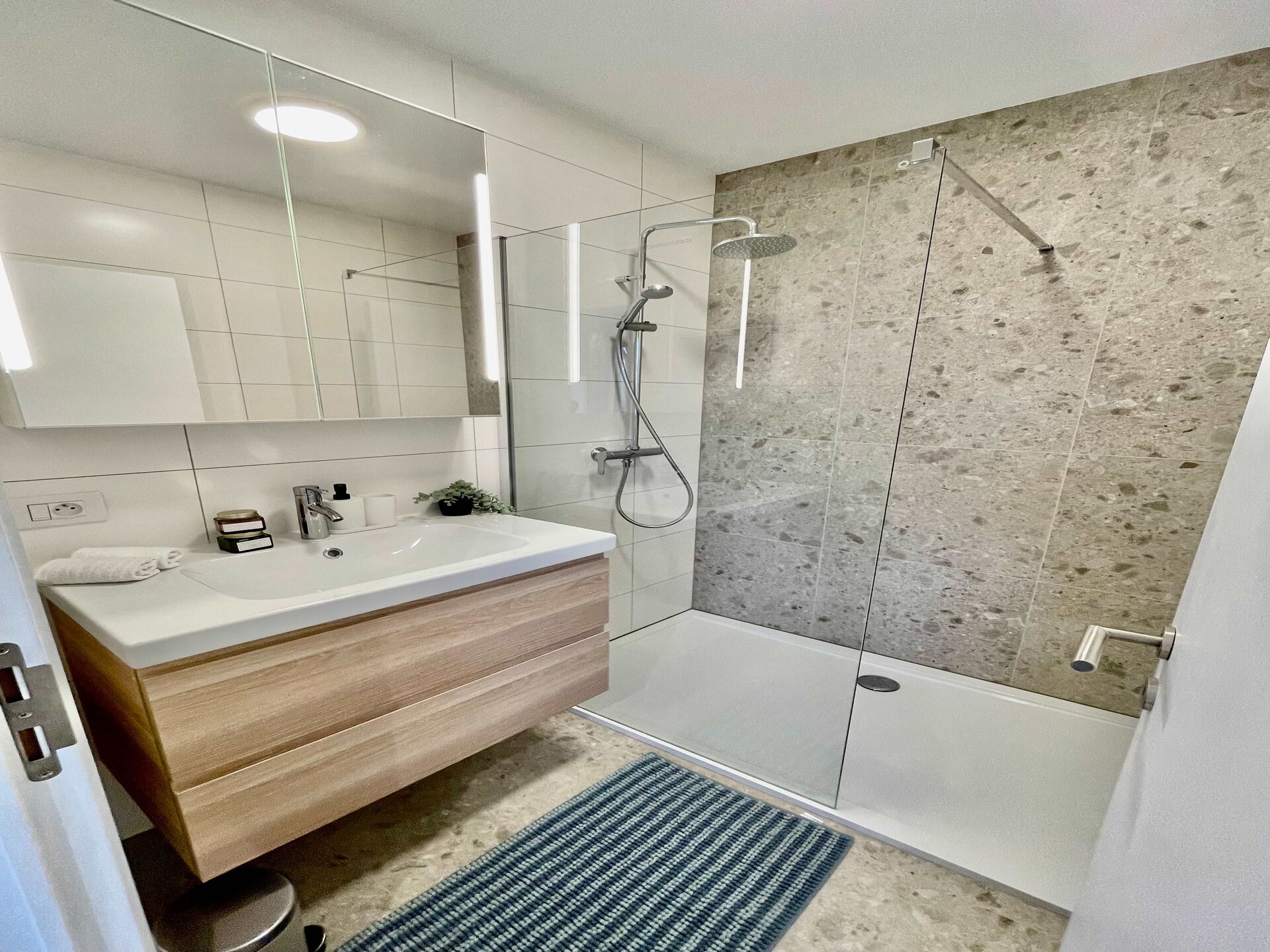 Luxe 3-persoons appartement in Antwerpse modewijk - foto 45