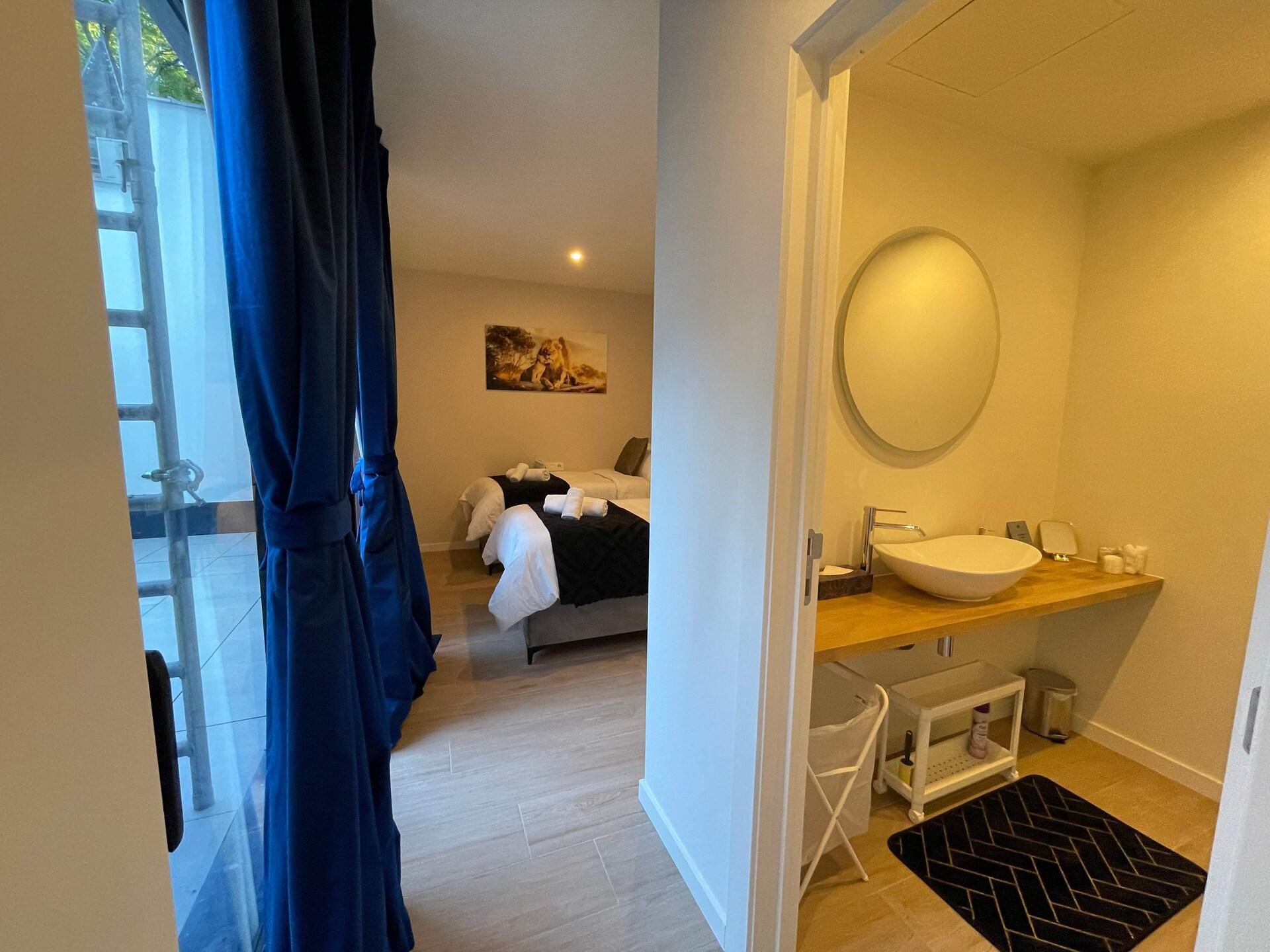 Grande Deluxe 3-slaapkamersuite op steenworp van Antwerpen Centraal - foto 21