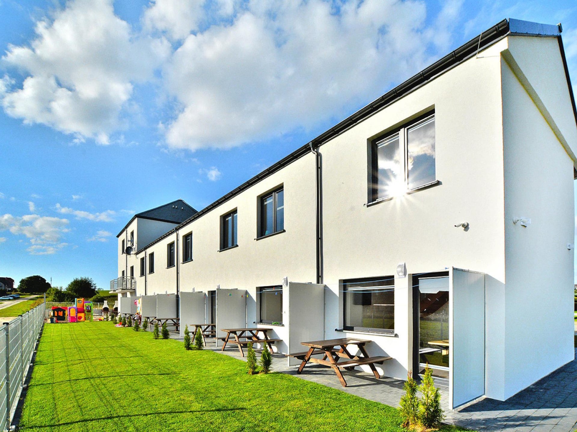 Comfortabel vakantiehuis met zwembad in Jaroslawiec · 6 pers. - foto 1