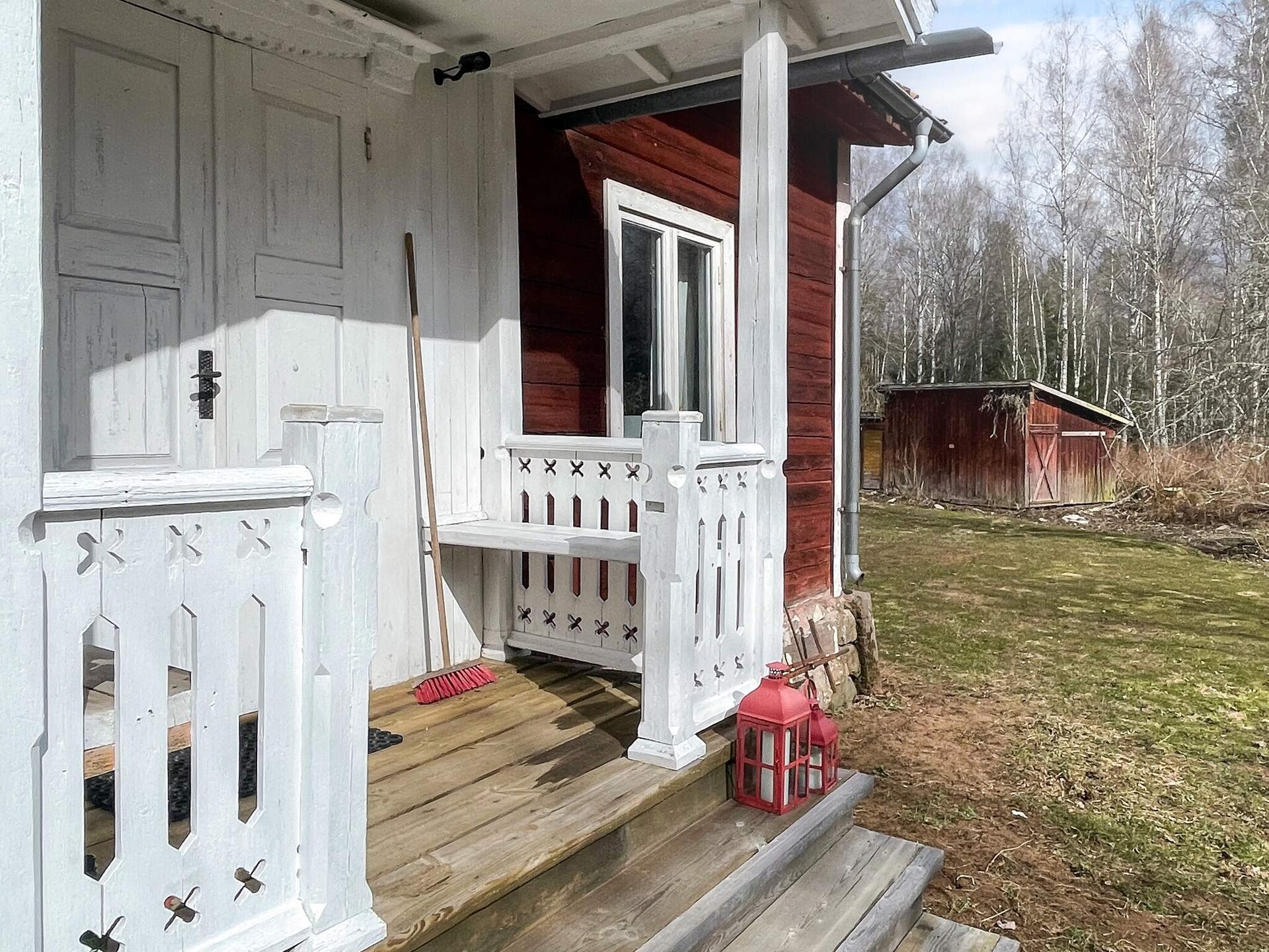 Sprookjesachtig Zweeds vakantiehuisje aan het bos bij Mörlunda - foto 7
