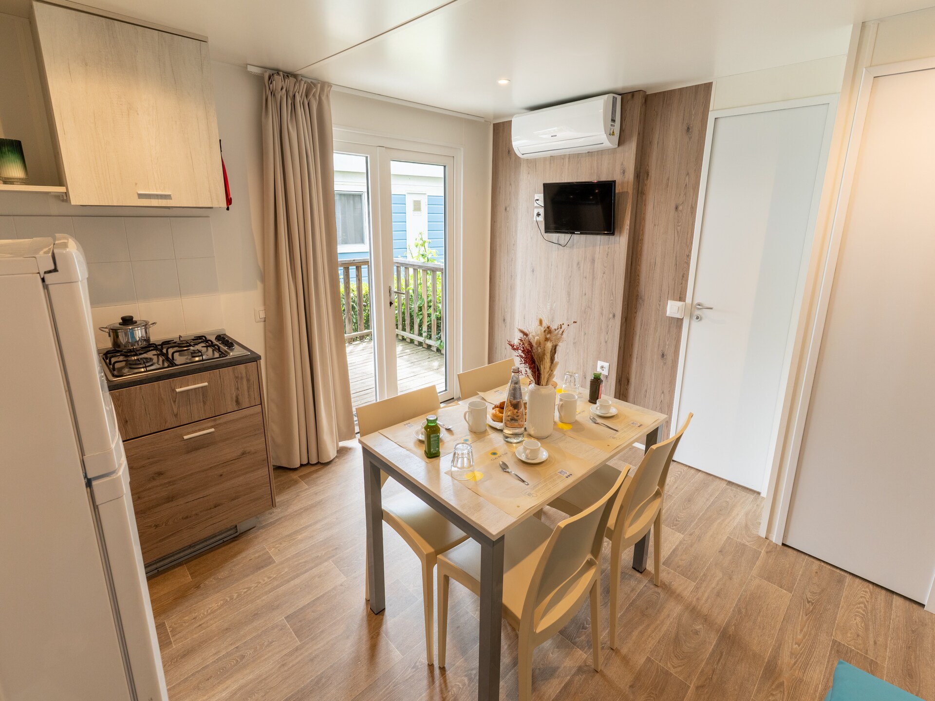 Lodge Deluxe aan de Adriatische kust, 50 meter van het strand in Lido di Pomposa - foto 11