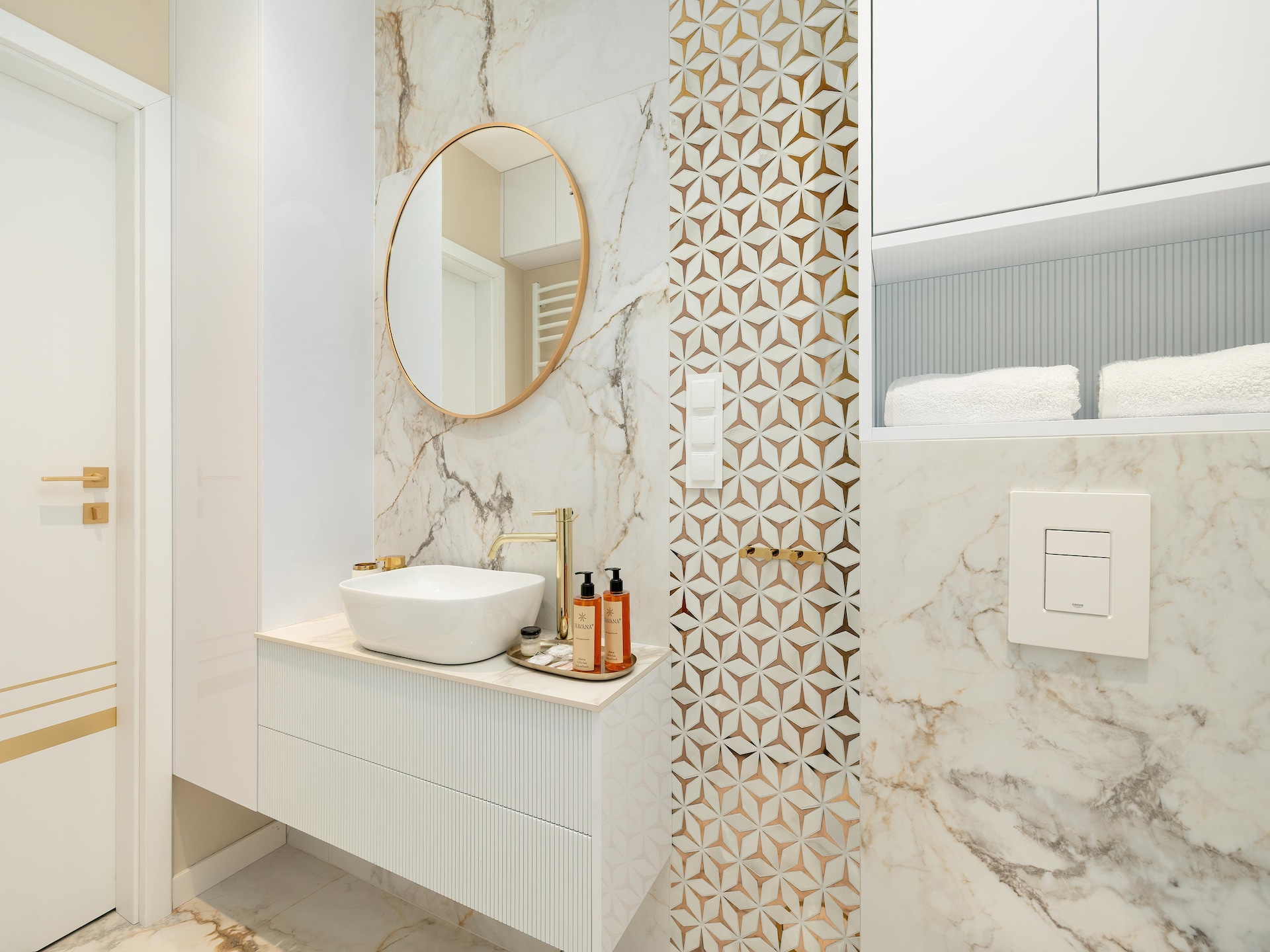 Op 450m van zee: Modern appartement met wellness in Pobierowo - foto 21