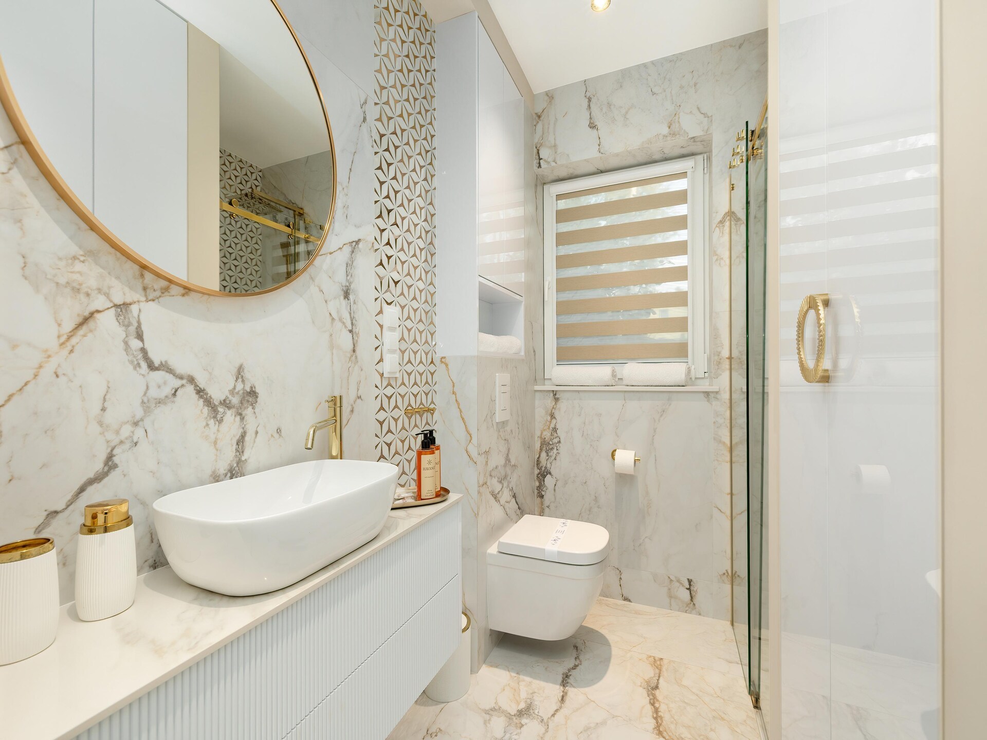Op 450m van zee: Modern appartement met wellness in Pobierowo - foto 19