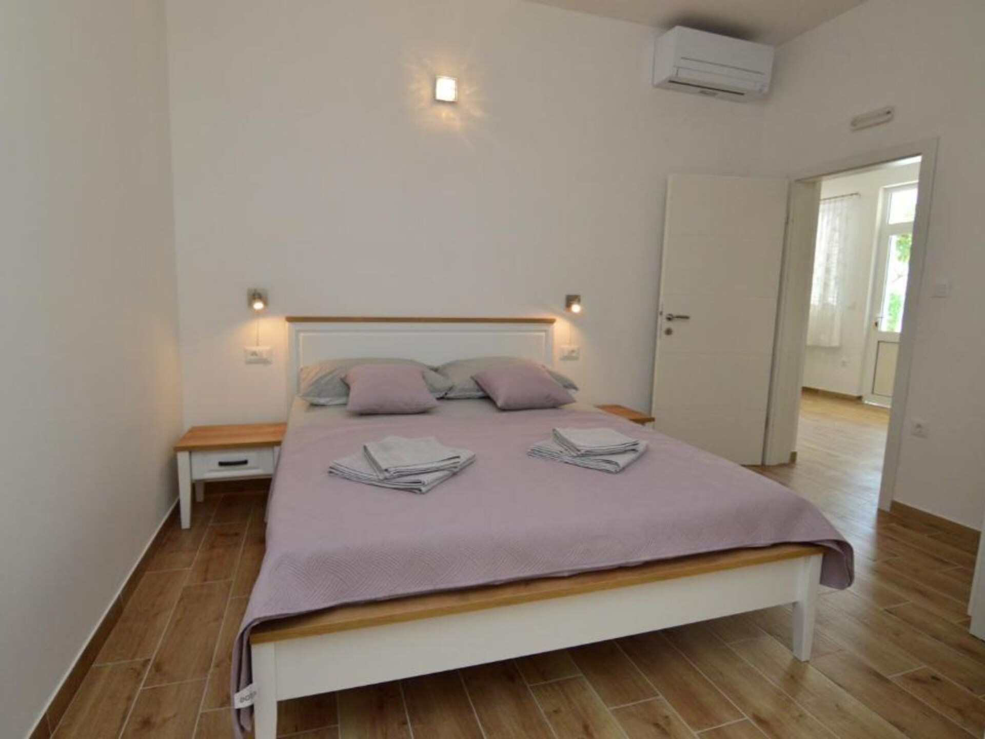 Sunset Bay Villa - Four Bedroom Holiday Home with Terrace - foto 7