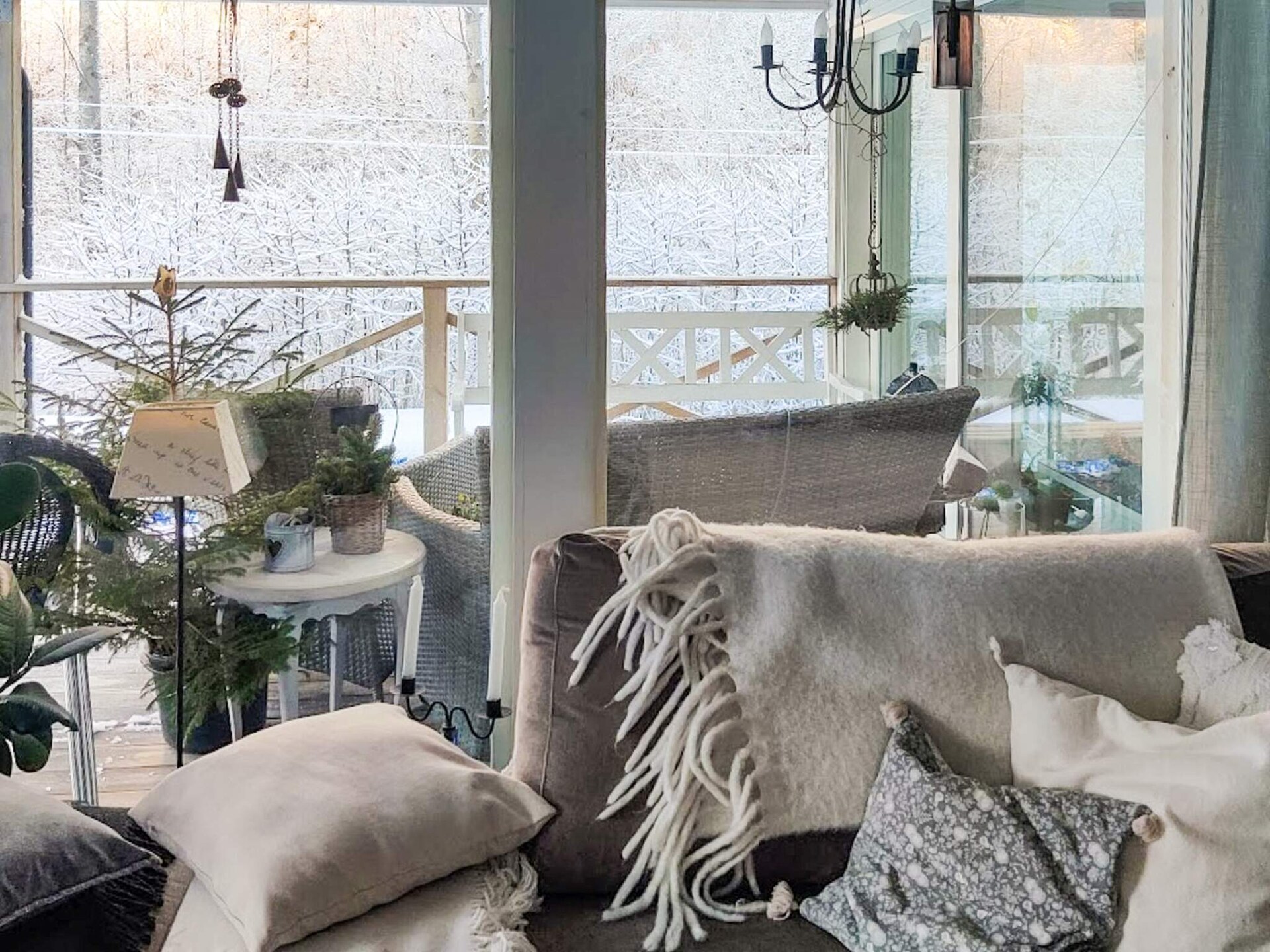 Sfeervol vakantiehuis bij Kärna met spa, balkon en nabij zee - foto 8