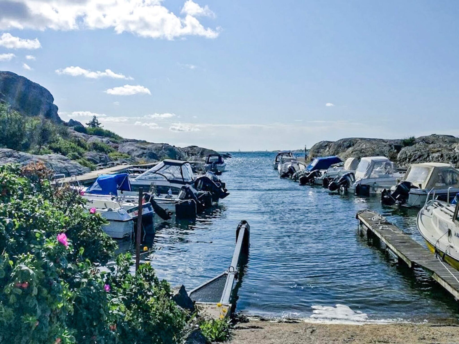 Sfeervol vakantiehuis bij Kärna met spa, balkon en nabij zee - foto 26