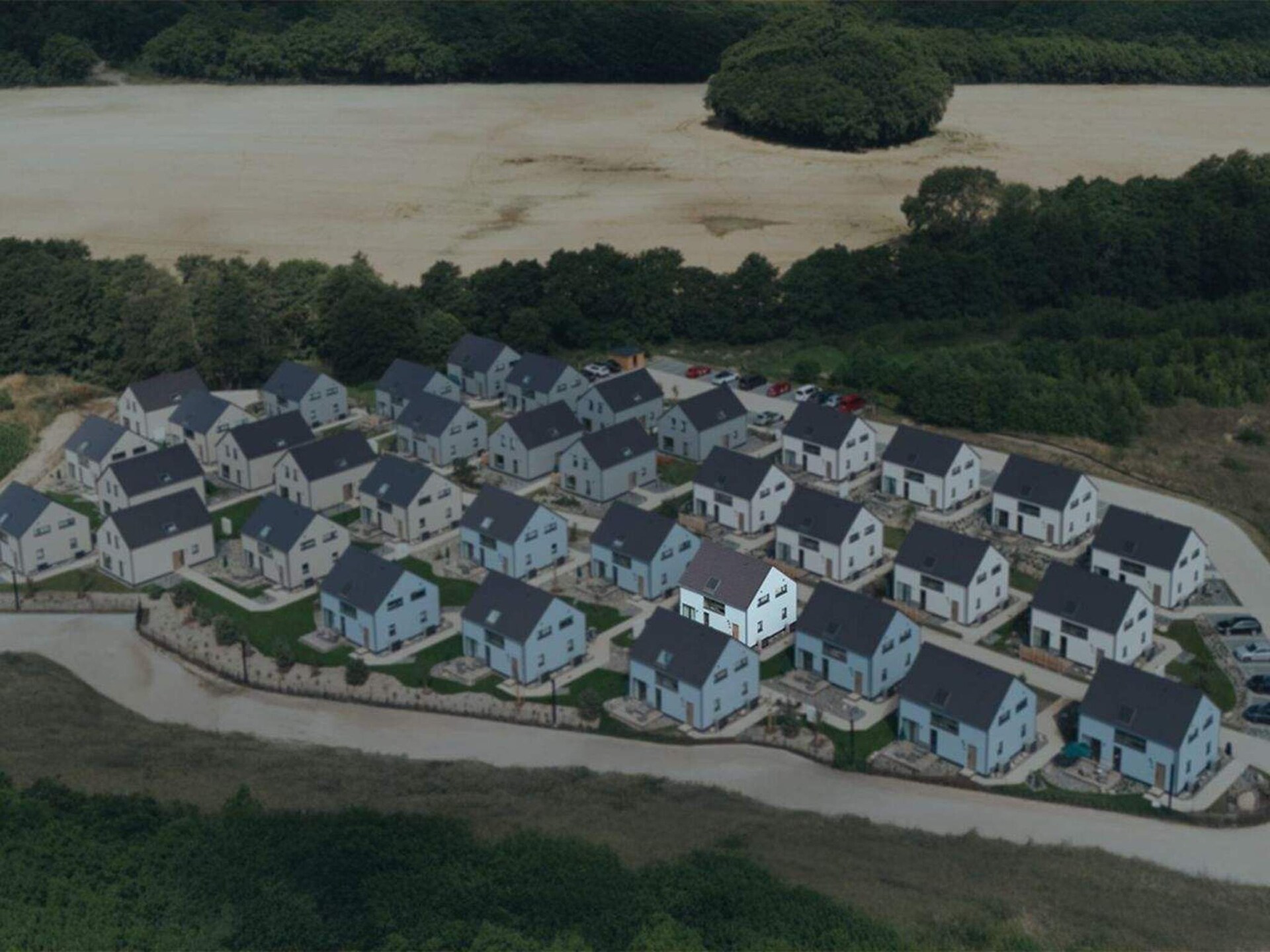 Stijlvol vakantiehuis bij Sagard met terras, 8 km van strand - foto 40