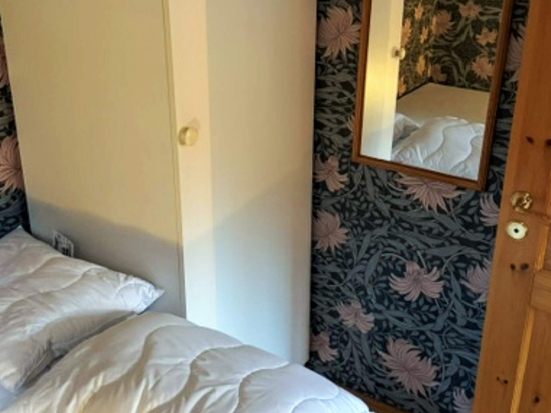 Knusse blokhut met sauna, dichtbij meer en bos in het hart van Värmland - foto 25