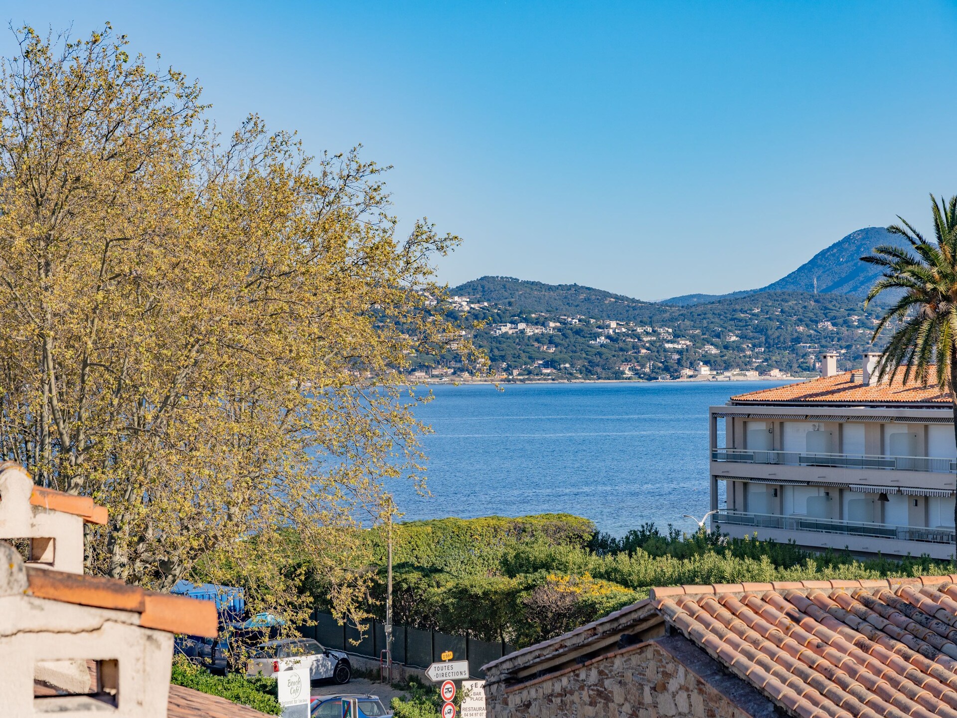 Zonnige studio met balkon en zeezicht in Saint-Tropez - foto 32