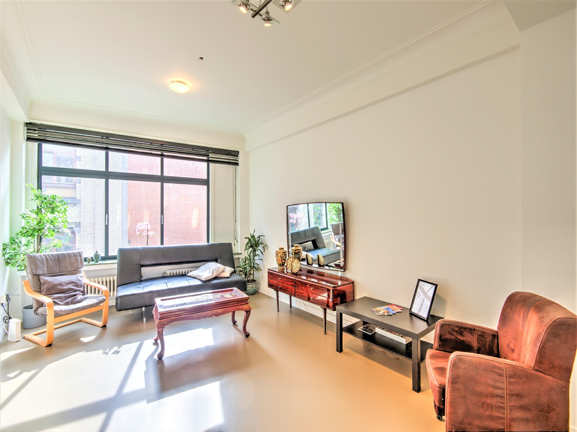 Ruim appartement van 100 m² nabij de Meir in Antwerpen Centrum - foto 3