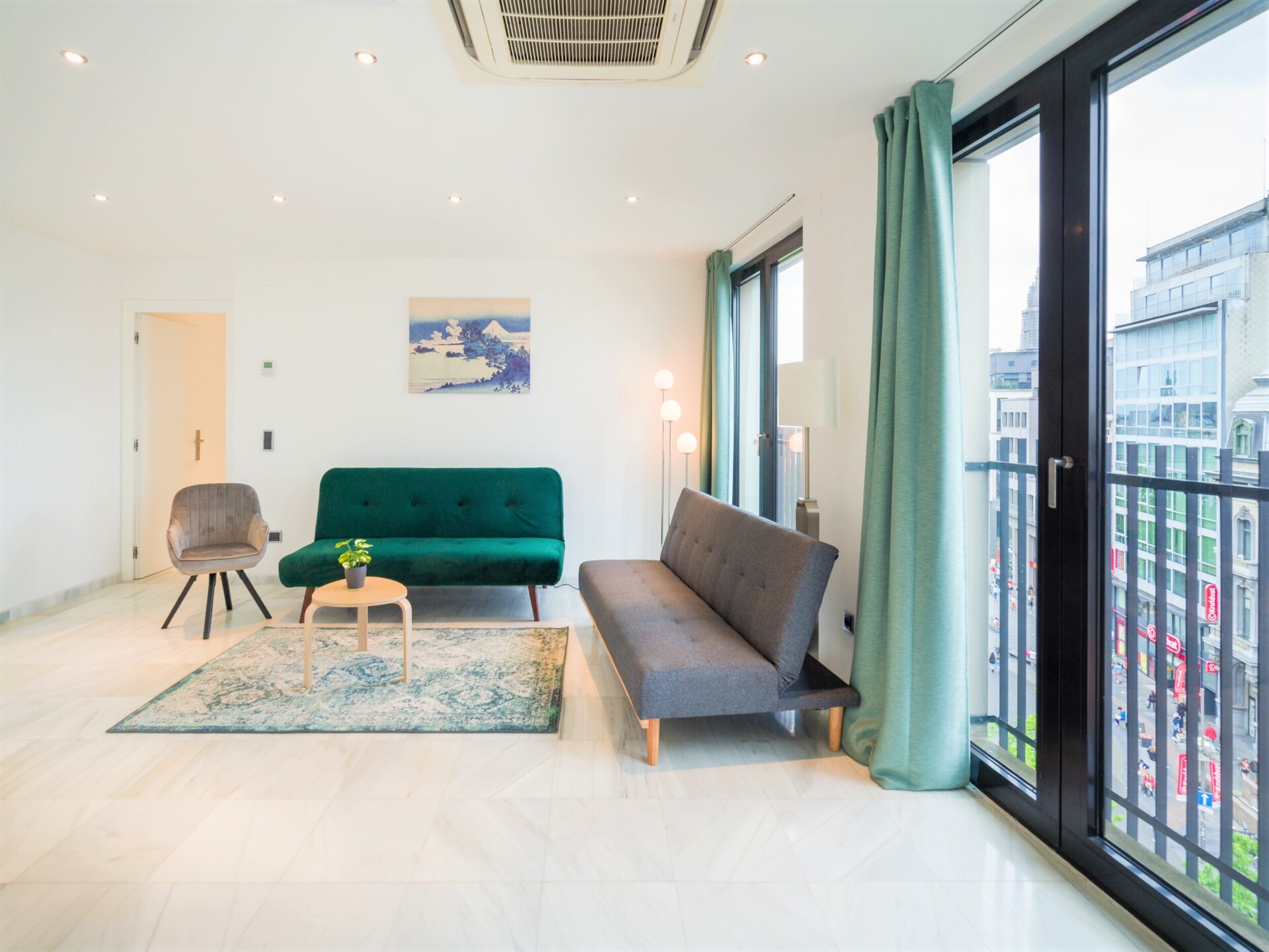 Luxe 4-persoons appartement in hartje Antwerpen - foto 2