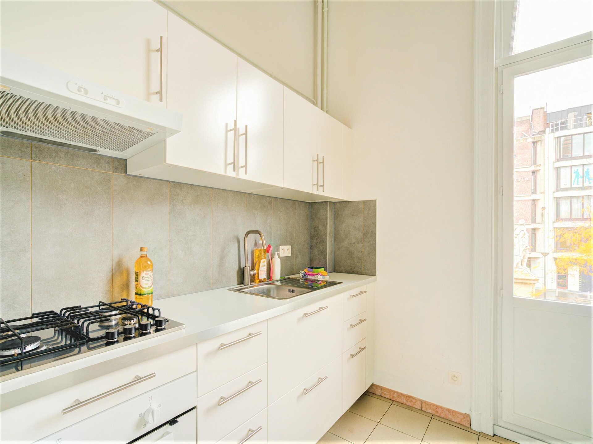 100 m² luxe appartement in Antwerpen met 2 slaapkamers - foto 2