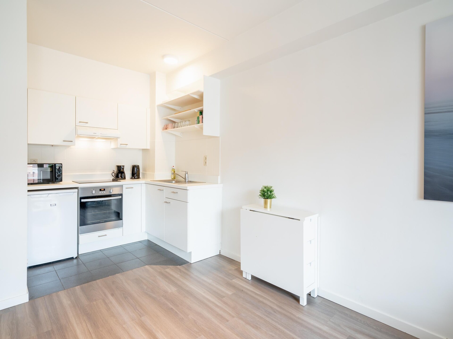 1-persoons appartement in hartje Antwerpen met lichte woonsfeer - foto 4