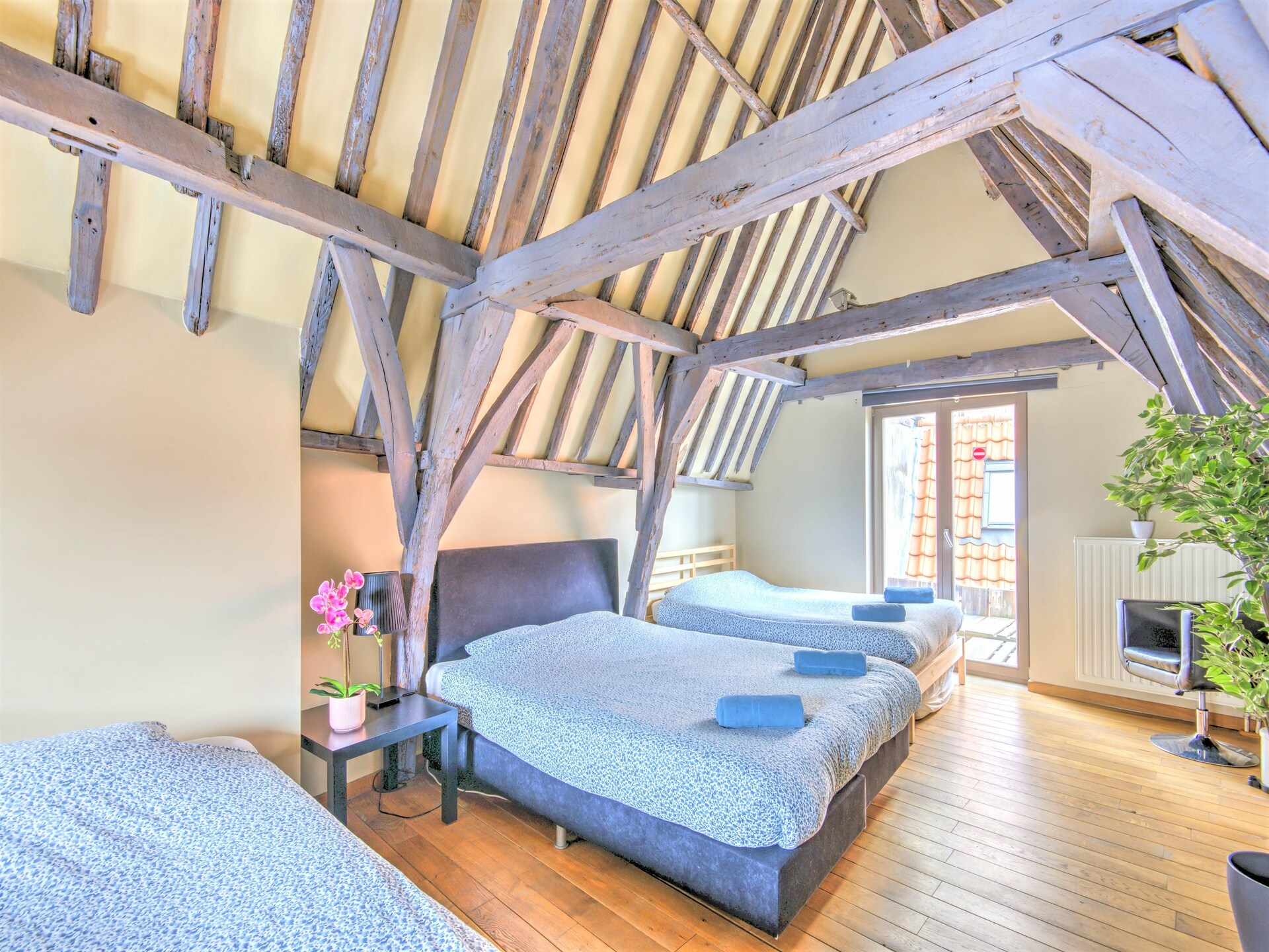 Ruim 90m² penthouse met stadszicht op Groenplaats, Antwerpen - foto 8