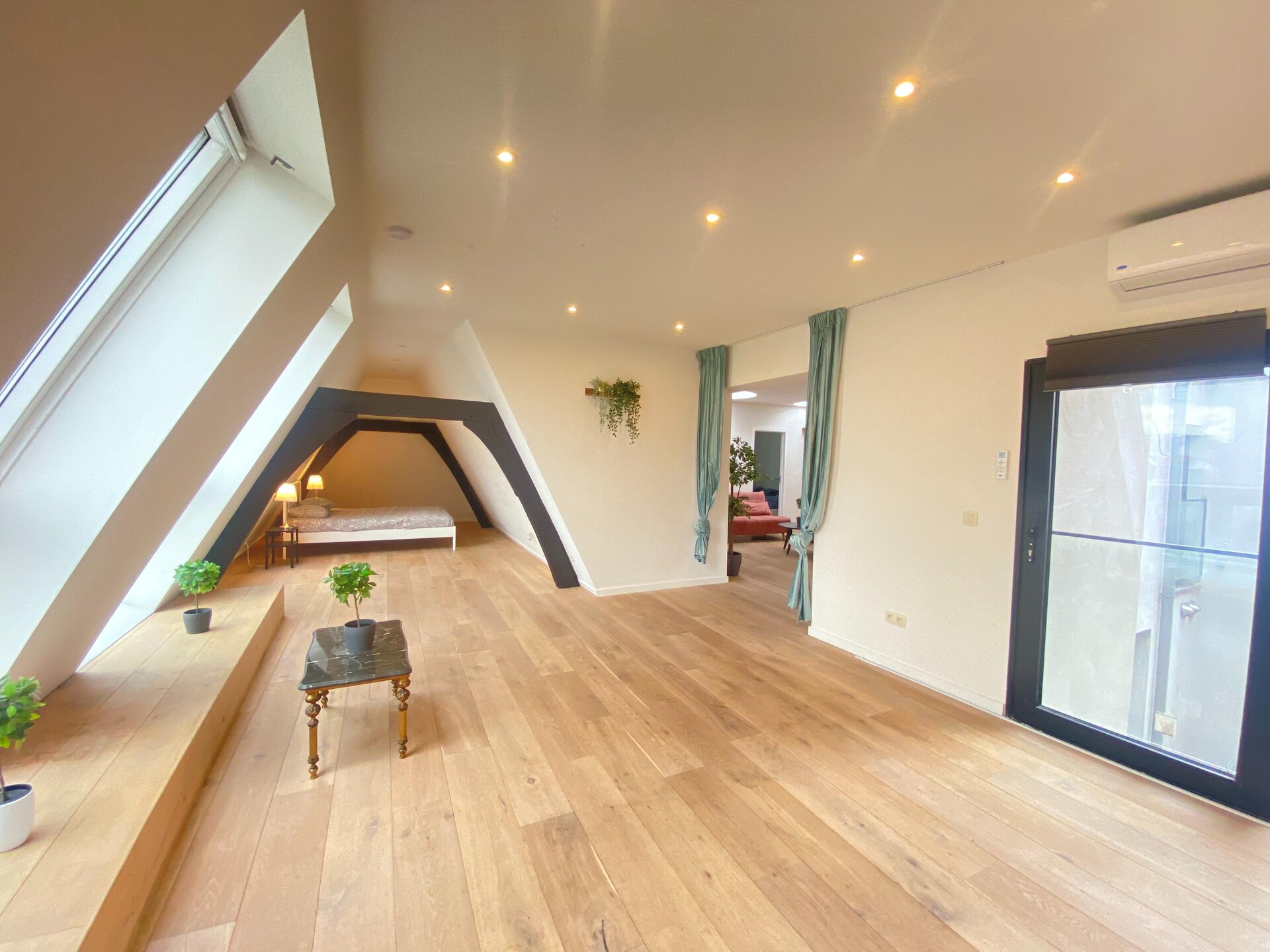 6-persoons appartement met lift in hartje Antwerp - foto 13