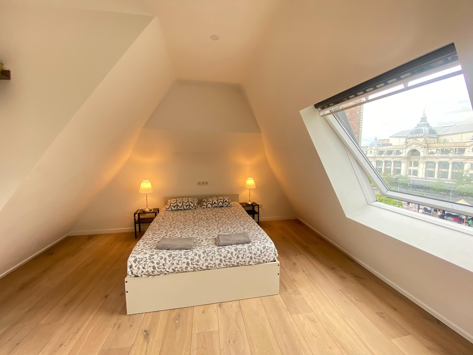 6-persoons appartement met lift in hartje Antwerp - foto 17
