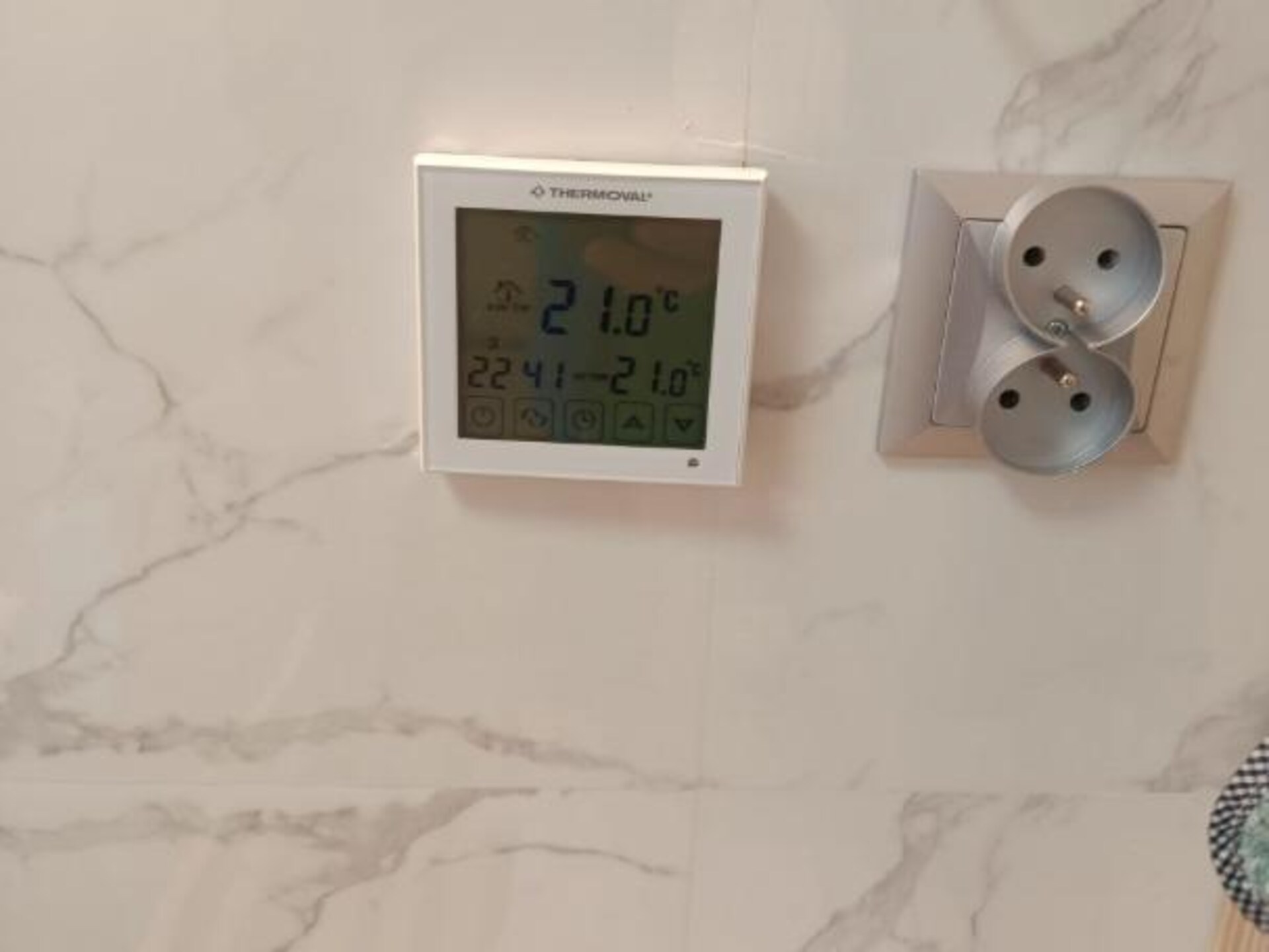 Houten vakantiehuis aan het meer met wellness en zwembad in Brzuze - foto 16