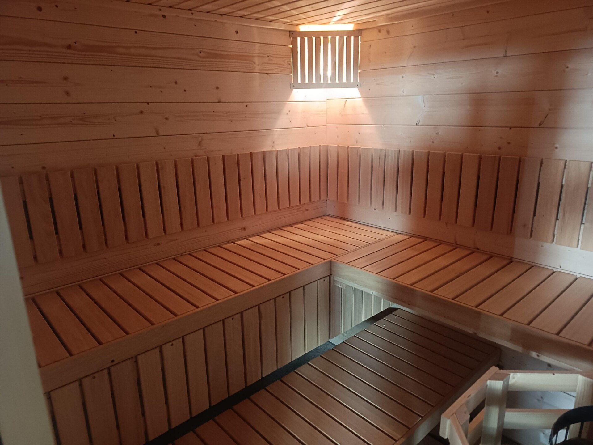 Houten vakantiehuis aan meer in Polen: 8 pers., wellness & zwembad - foto 28