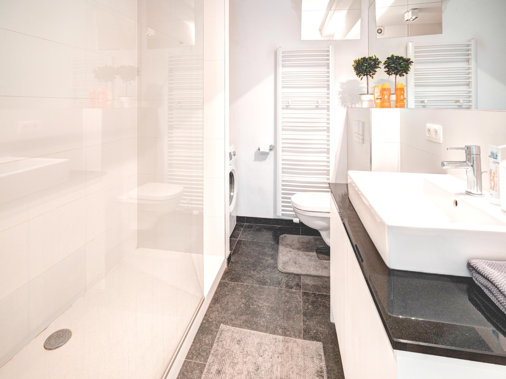 Karaktervol appartement in historisch herenhuis in Antwerpen Centrum - foto 11