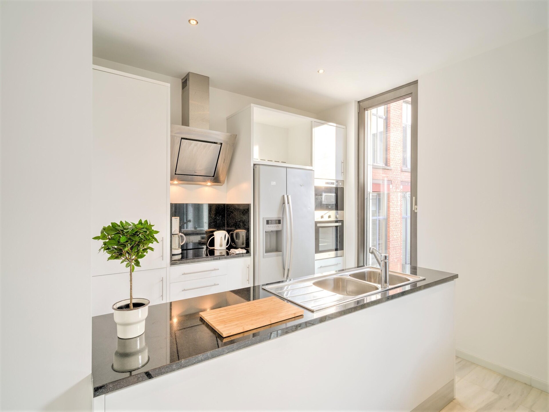 Design appartement in hartje Antwerpen – 74m² pure verfijning - foto 9