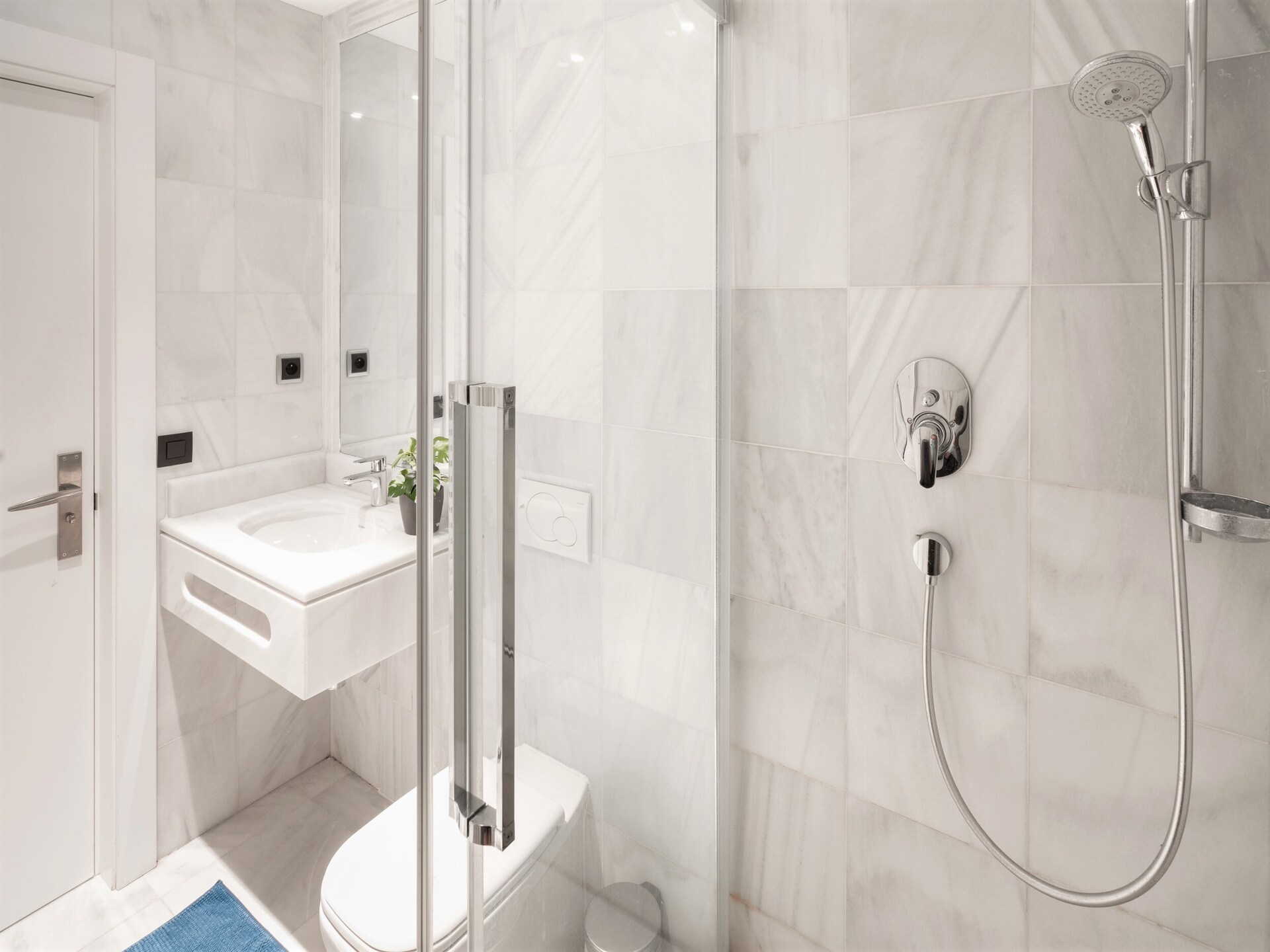 Luxe appartement van 120 m² in het centrum van Antwerpen - foto 7