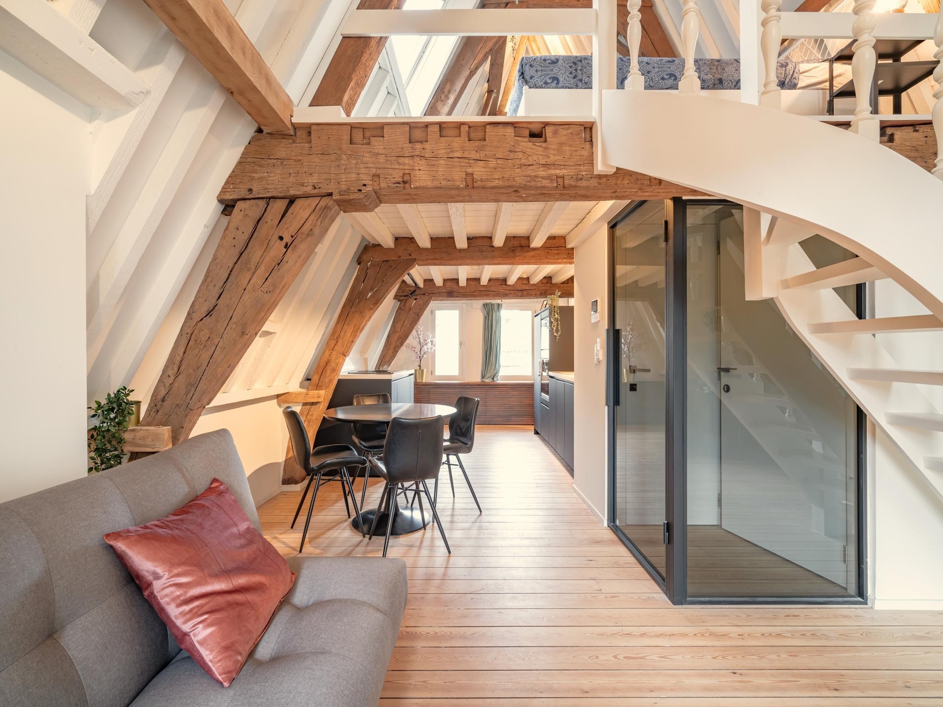 Loftappartement voor 1 persoon in hartje Antwerpen - foto 5