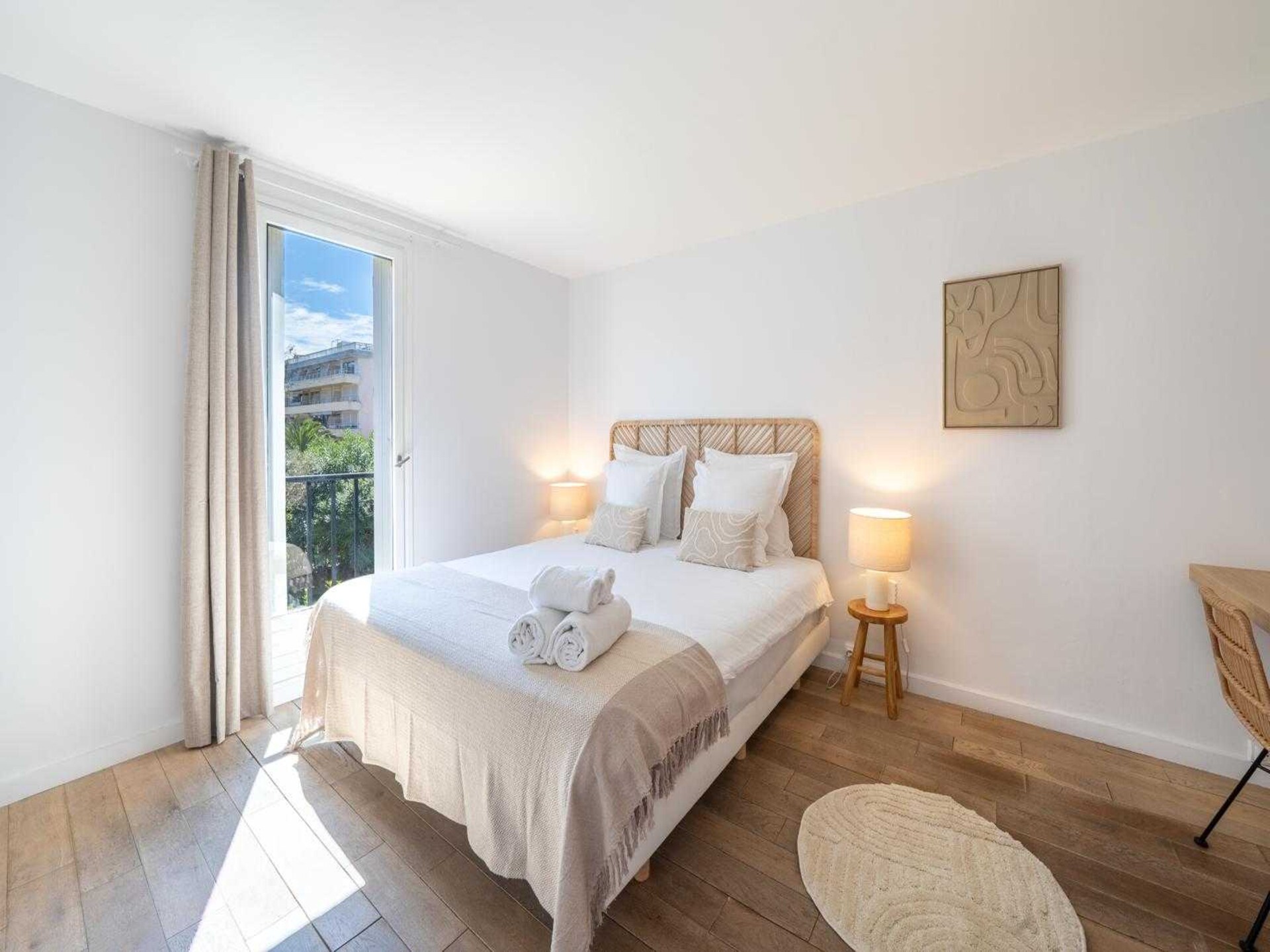 Licht appartement in Saint-Tropez, op loopafstand van strand en centrum - foto 5