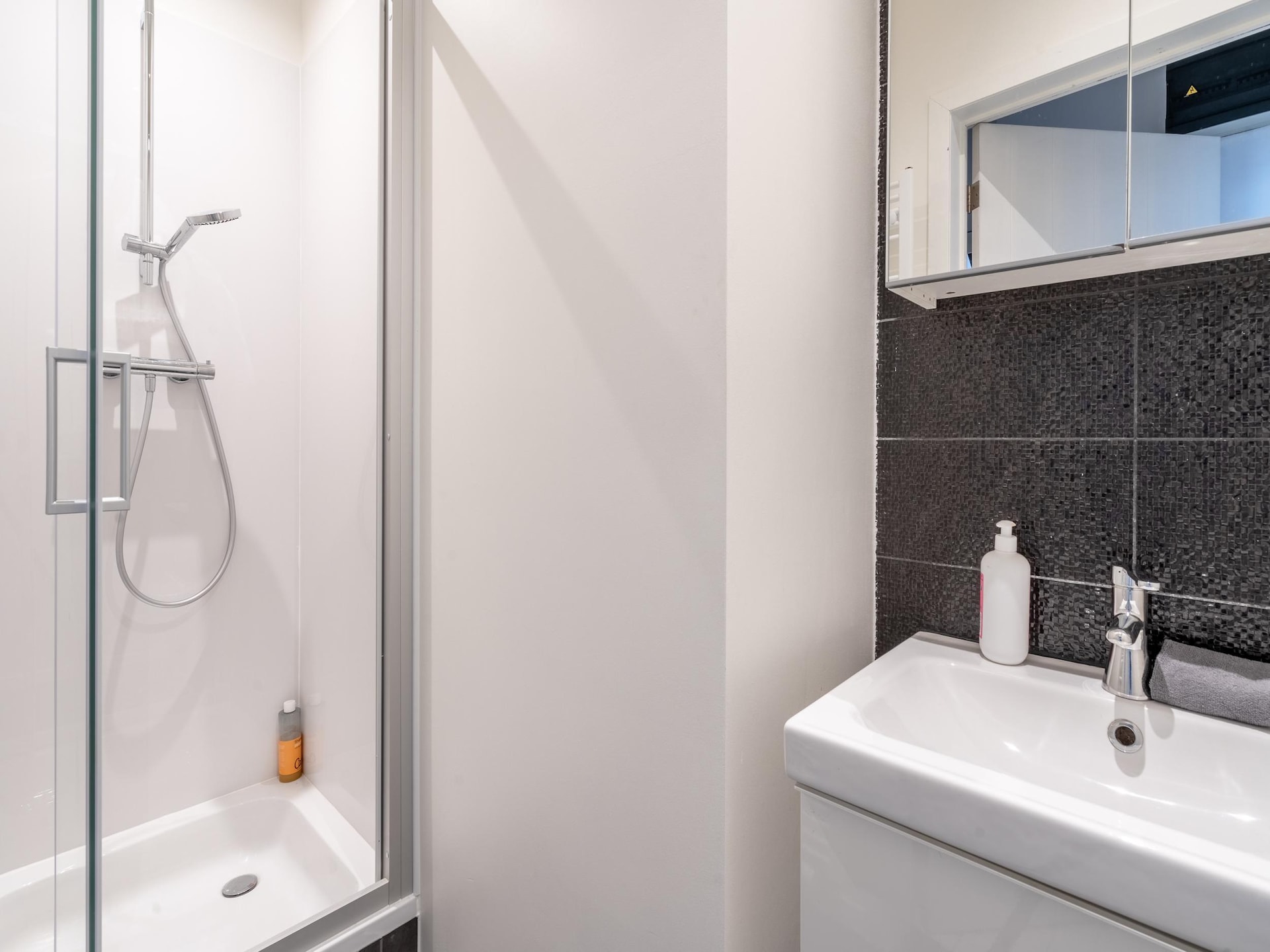 1-persoons appartement in hartje Antwerpen (59 m²) - foto 10