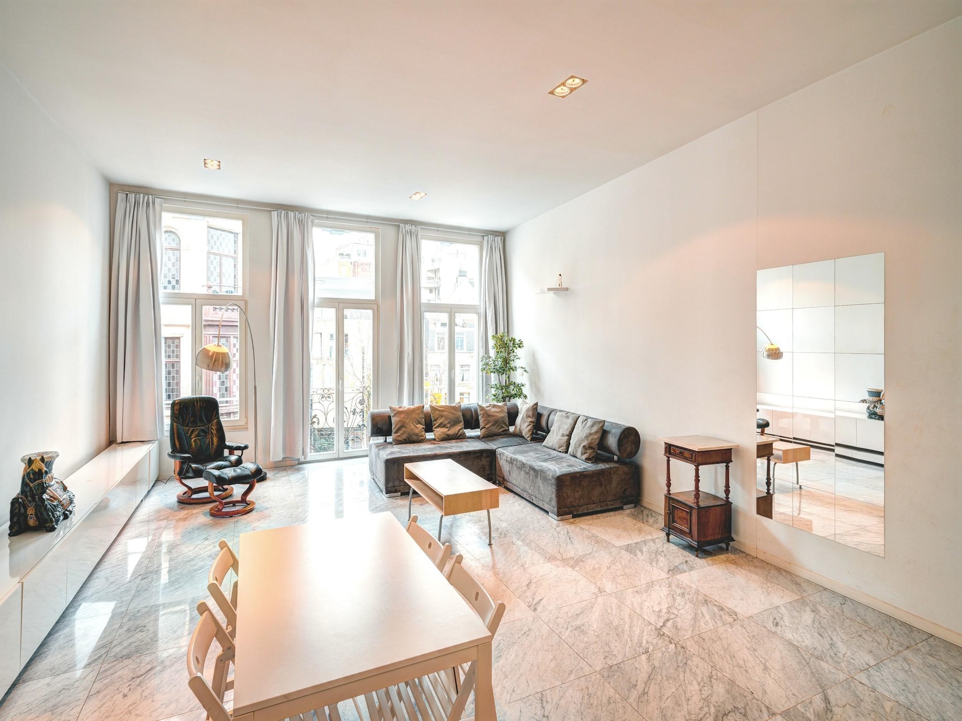 165m² appartement met 3 slaapkamers in Antwerpen - foto 1