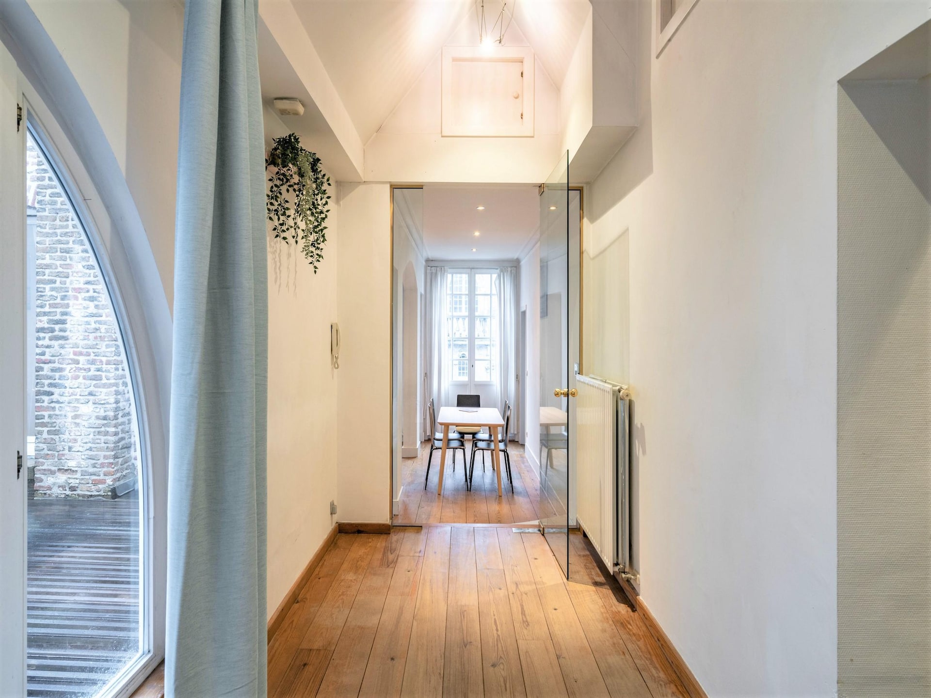 Stijlvol 4-persoons appartement met terras in Antwerpen - foto 12