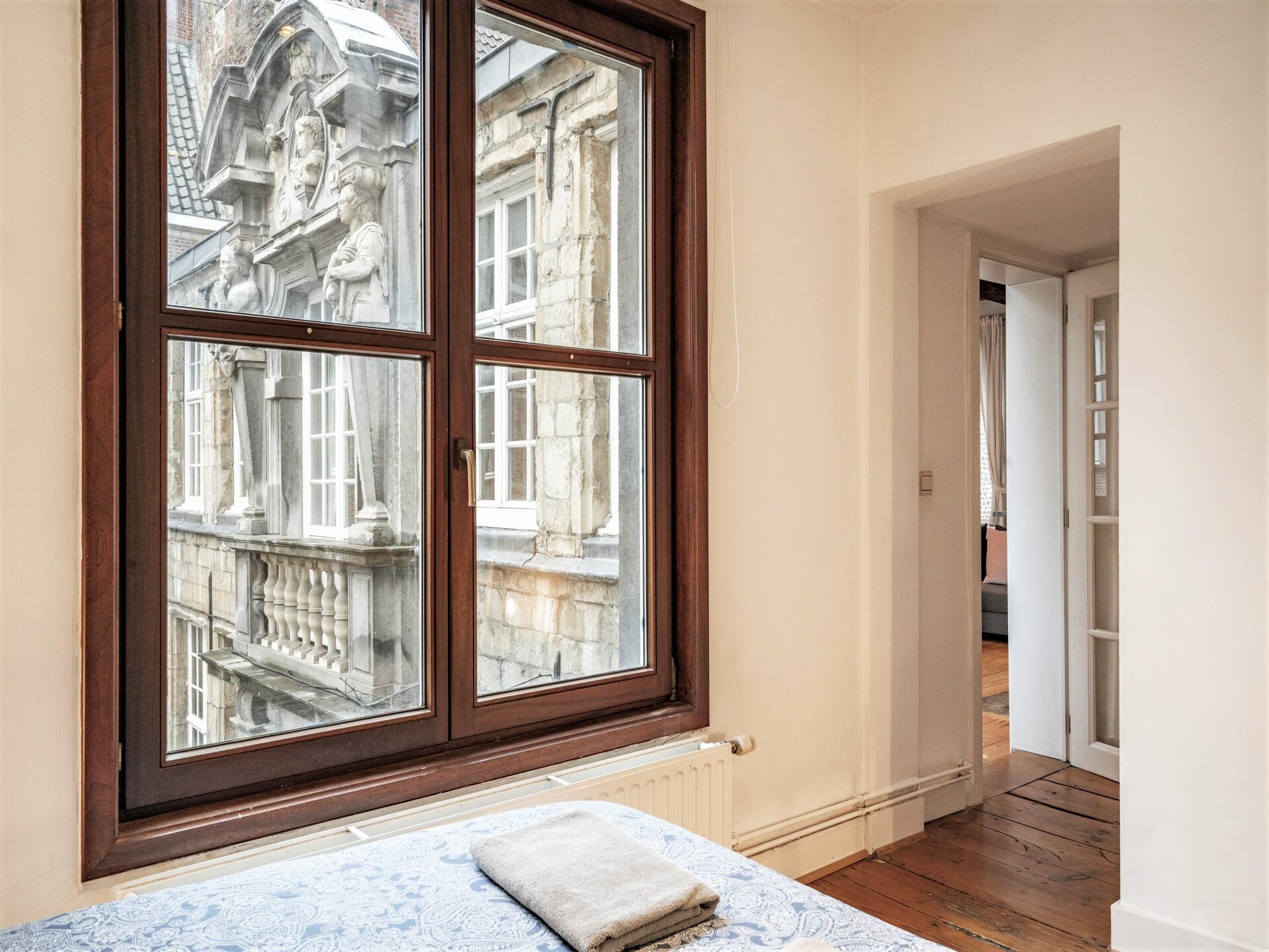 Stijlvol 4-persoons appartement met terras in Antwerpen - foto 11