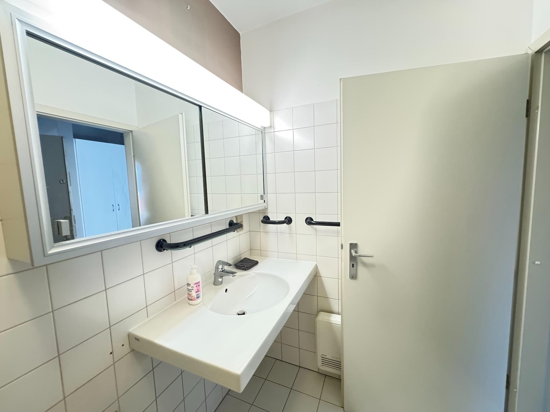 2-kamerappartement in hartje Antwerpen voor 1 gast - foto 13
