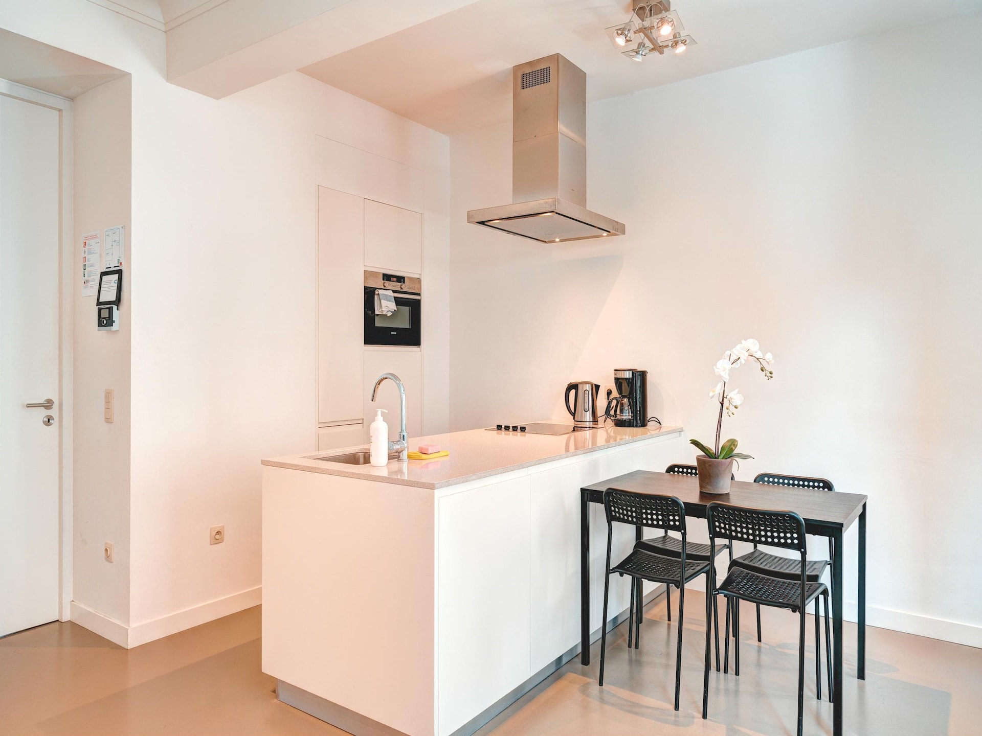 2-slaapkamerappartement aan de Meir in Antwerpen - foto 5