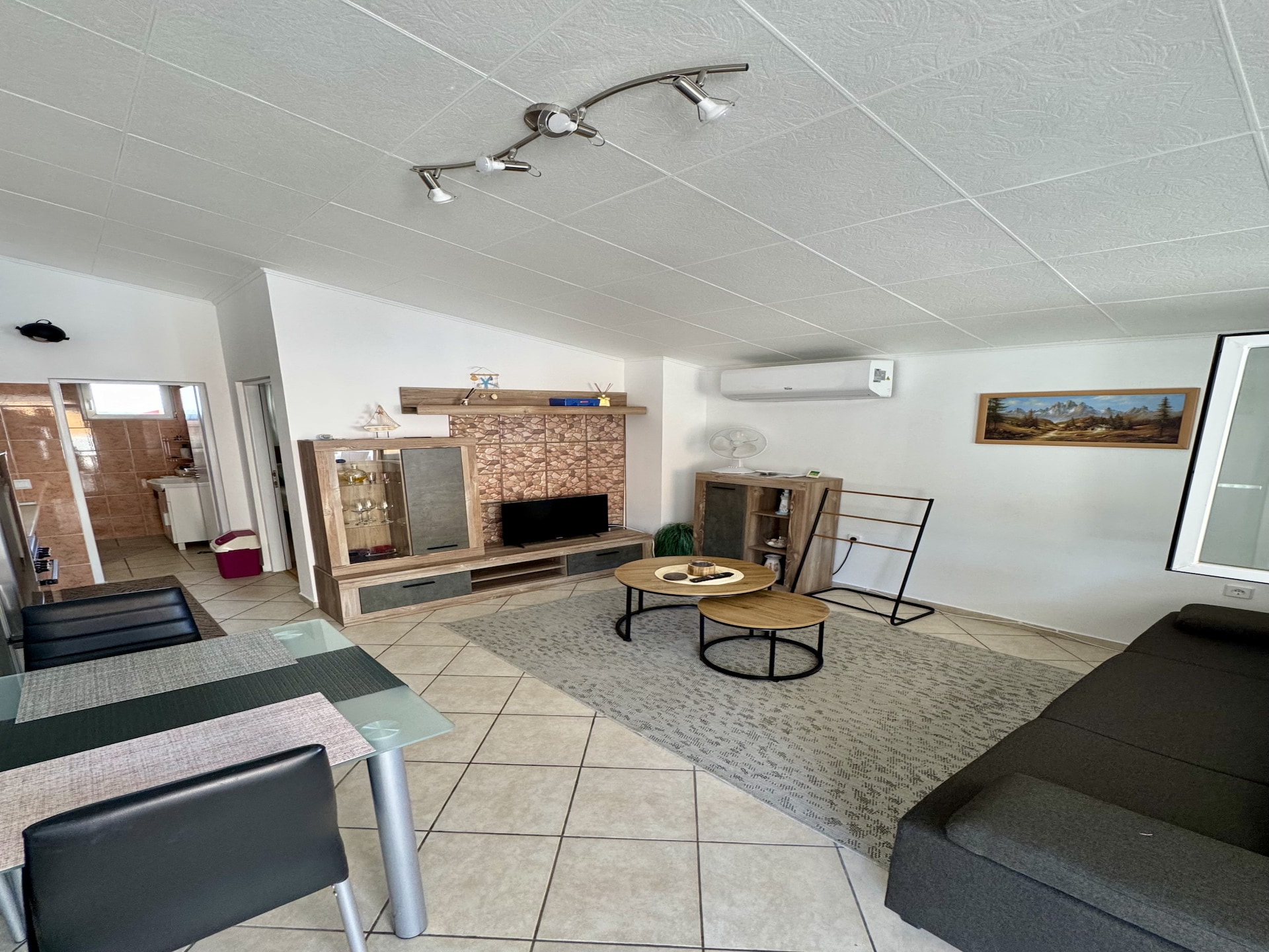 Centraal gelegen appartement in Ražanac met jacuzzi - foto 10