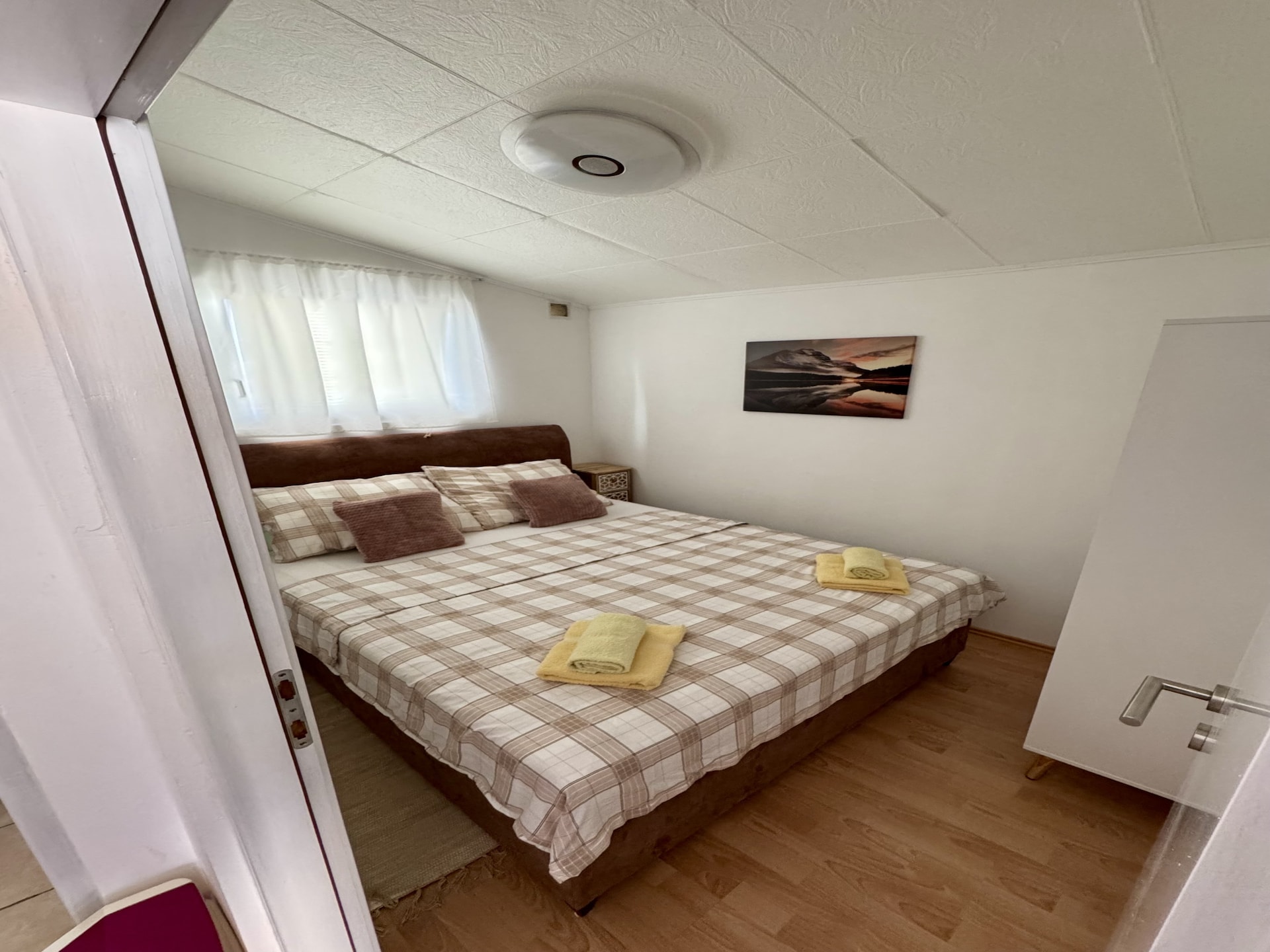 Centraal gelegen appartement in Ražanac met jacuzzi - foto 4