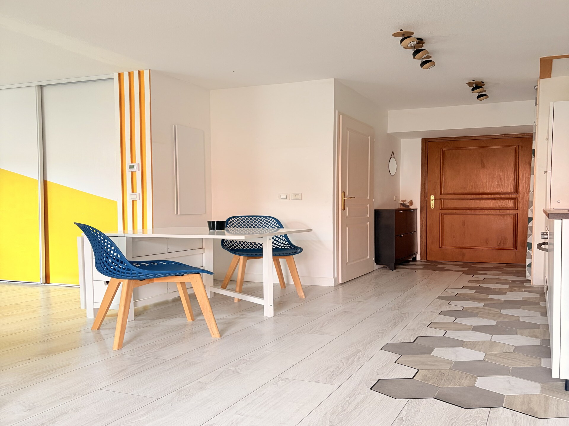 Knus appartement met zwembad en spa in het groene Giez - foto 2