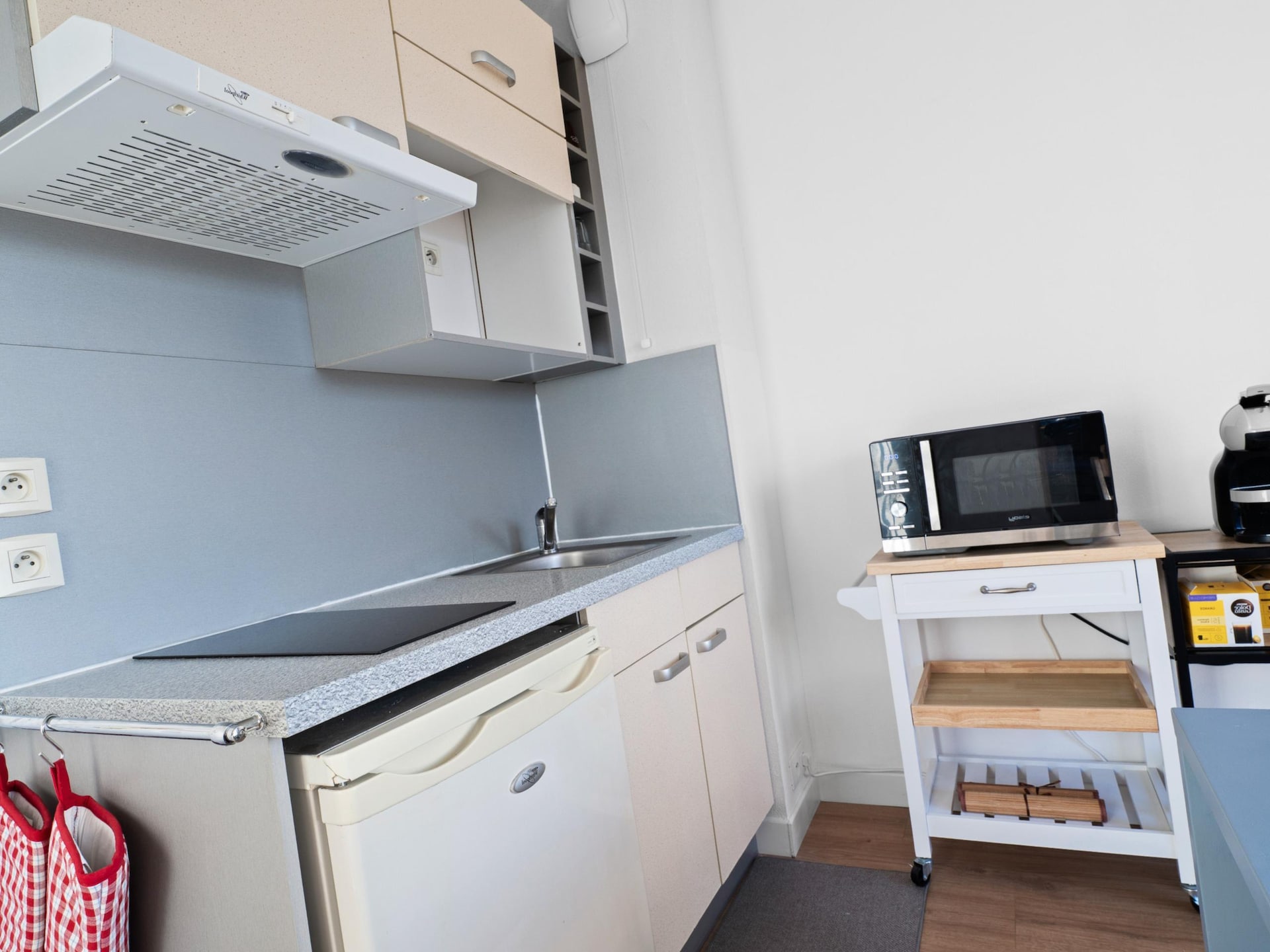Licht appartement in Grasse met balkon en zwembad - foto 16