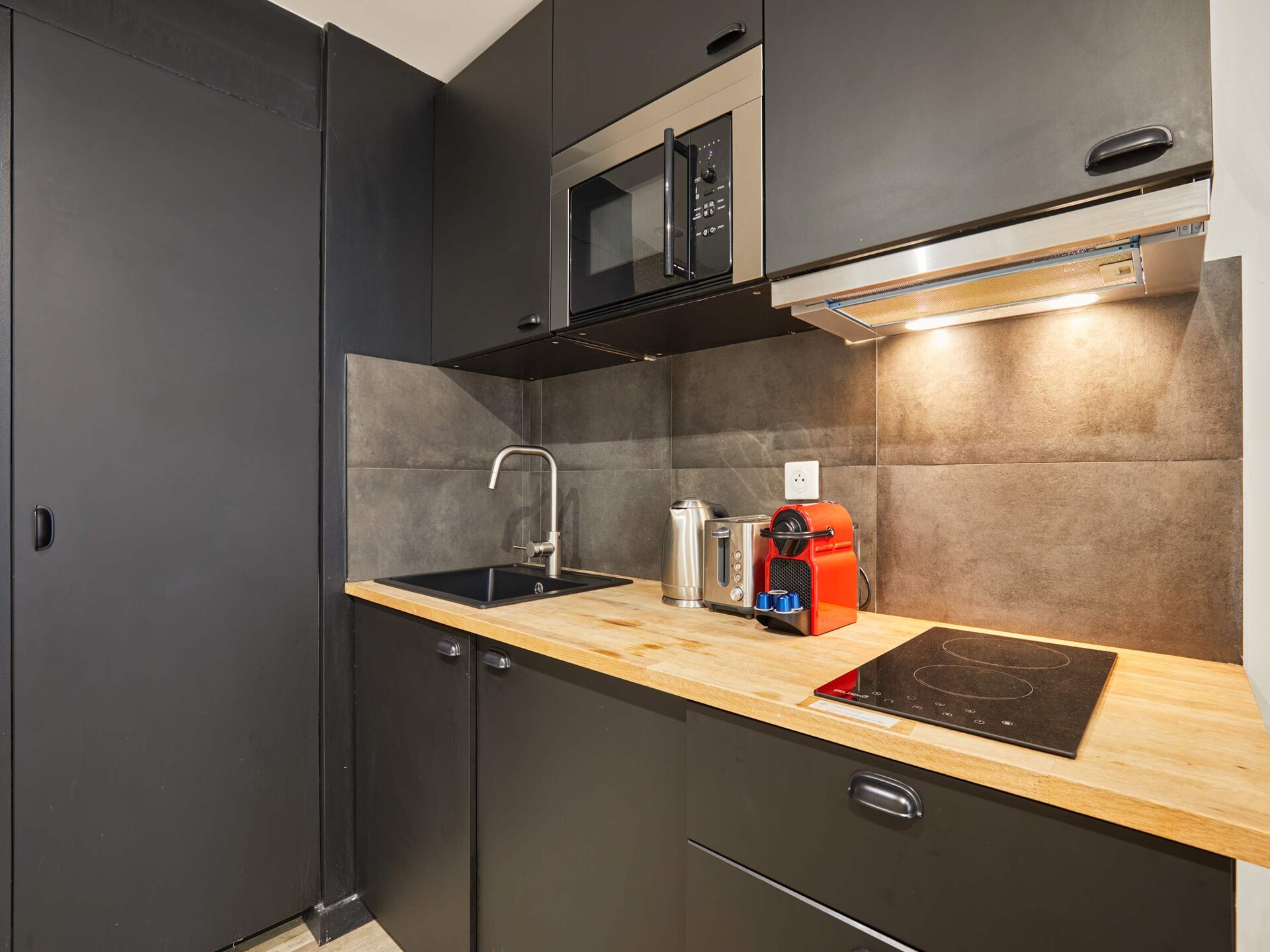 Authentiek appartement in 11e arrondissement, 2 slaapkamers, metro Voltaire - foto 10