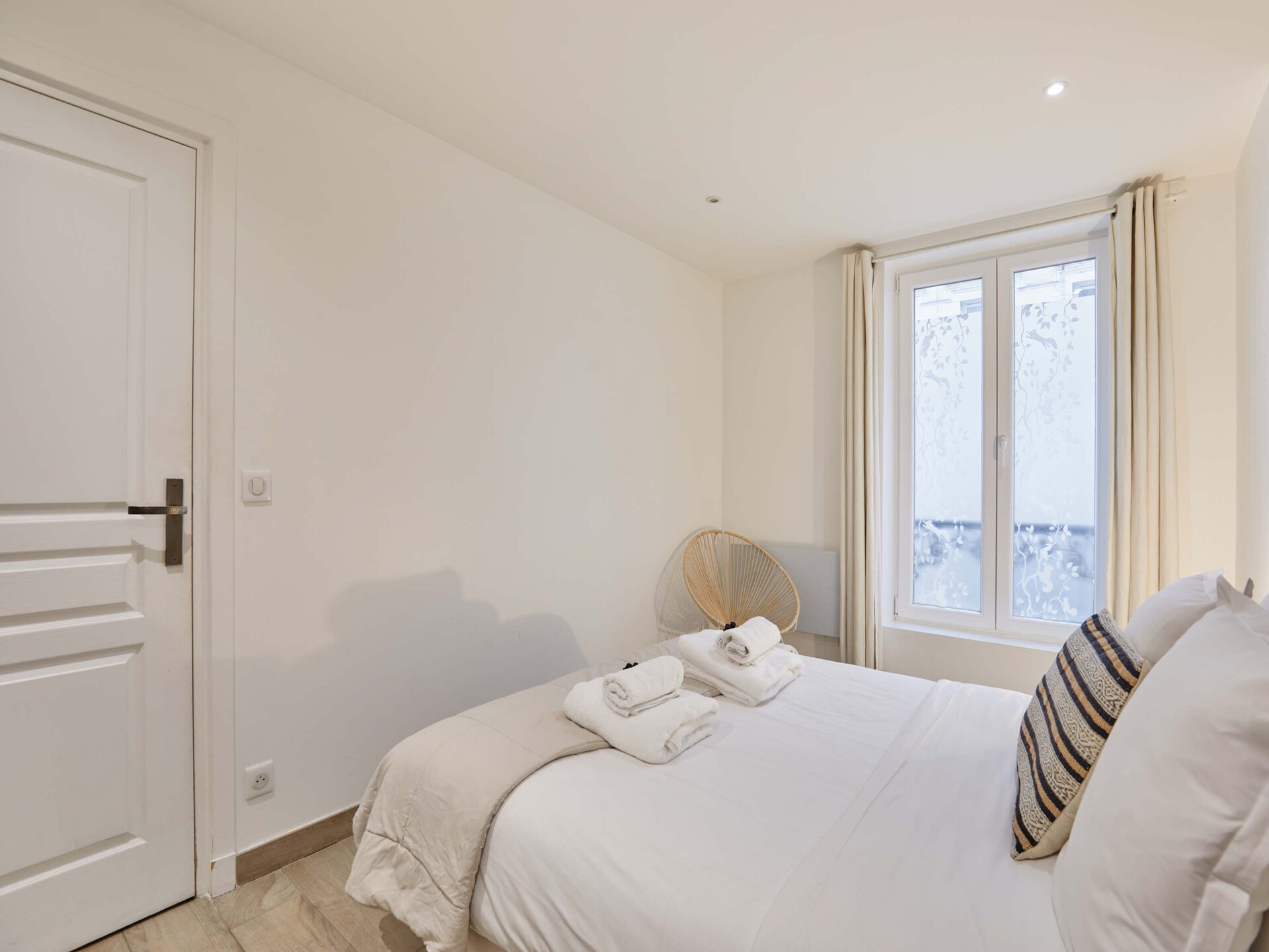 Authentiek appartement in 11e arrondissement, 2 slaapkamers, metro Voltaire - foto 11