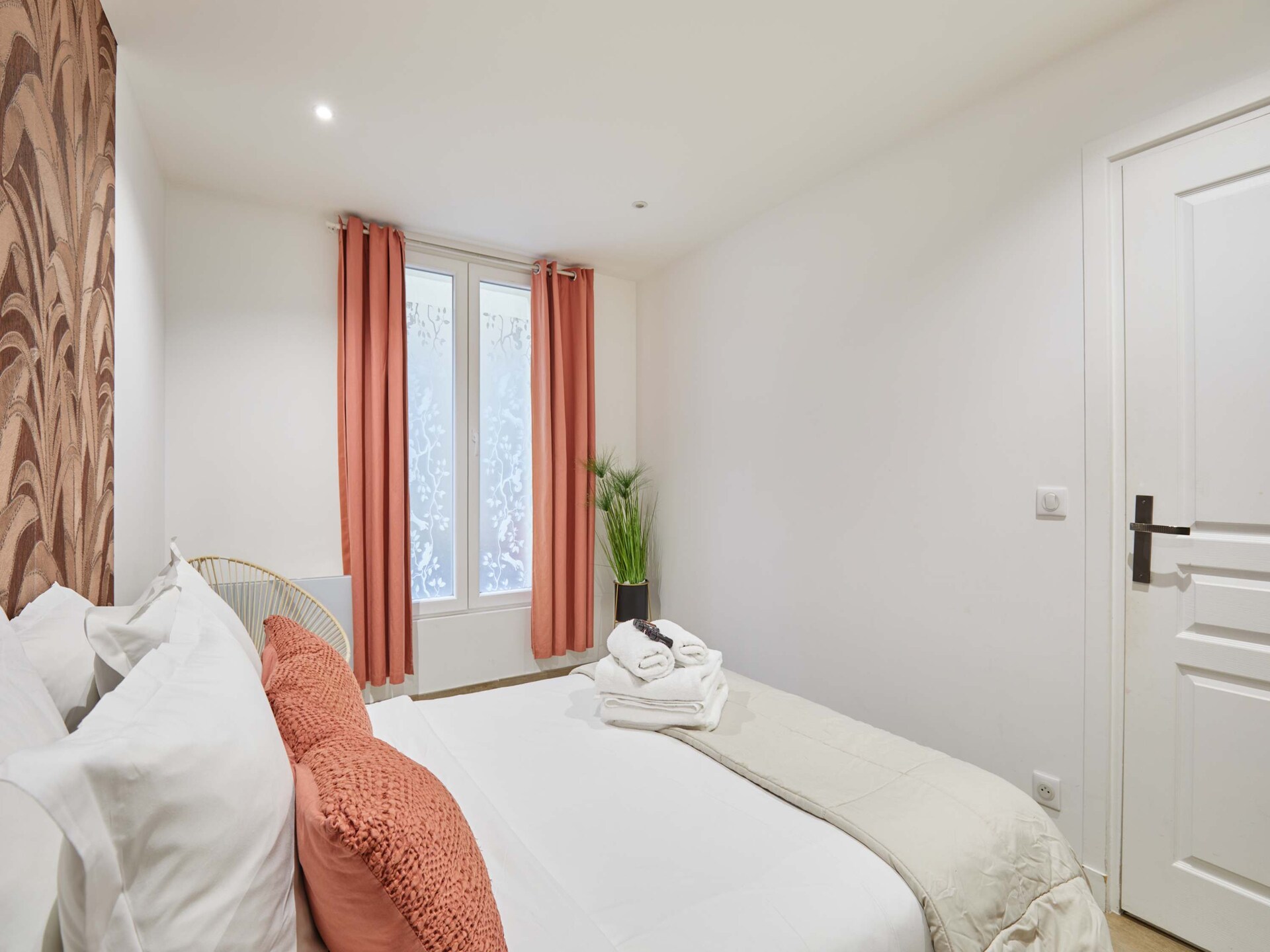 Authentiek appartement in 11e arrondissement, 2 slaapkamers, metro Voltaire - foto 13