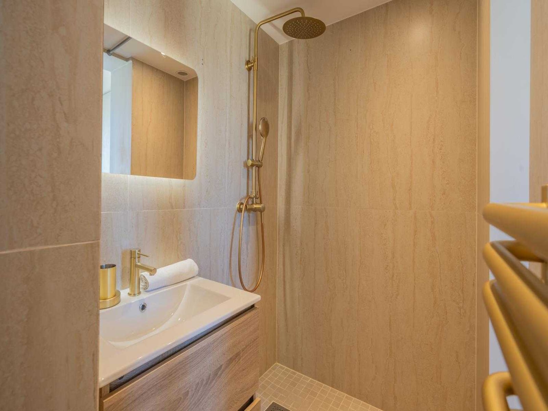 Charmant appartement voor 6 personen in hartje Saint-Tropez - foto 23