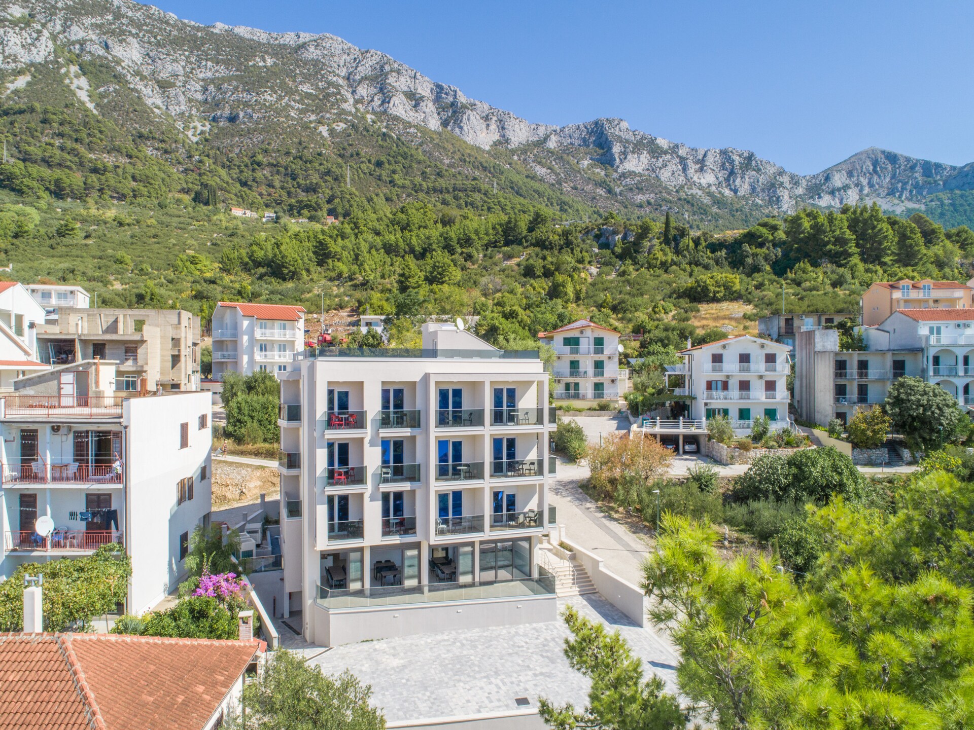 Altiora Prestige Residence 101: Stijlvol appartement op 100m van zee in Gradac - foto 1