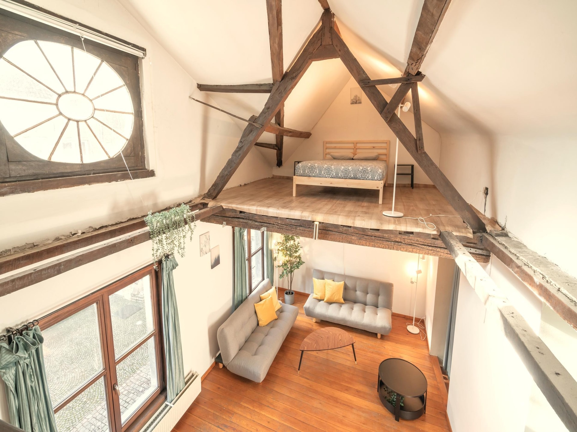 Ruim 120m² appartement in hartje Antwerpen met 3 slaapkamers - foto 2