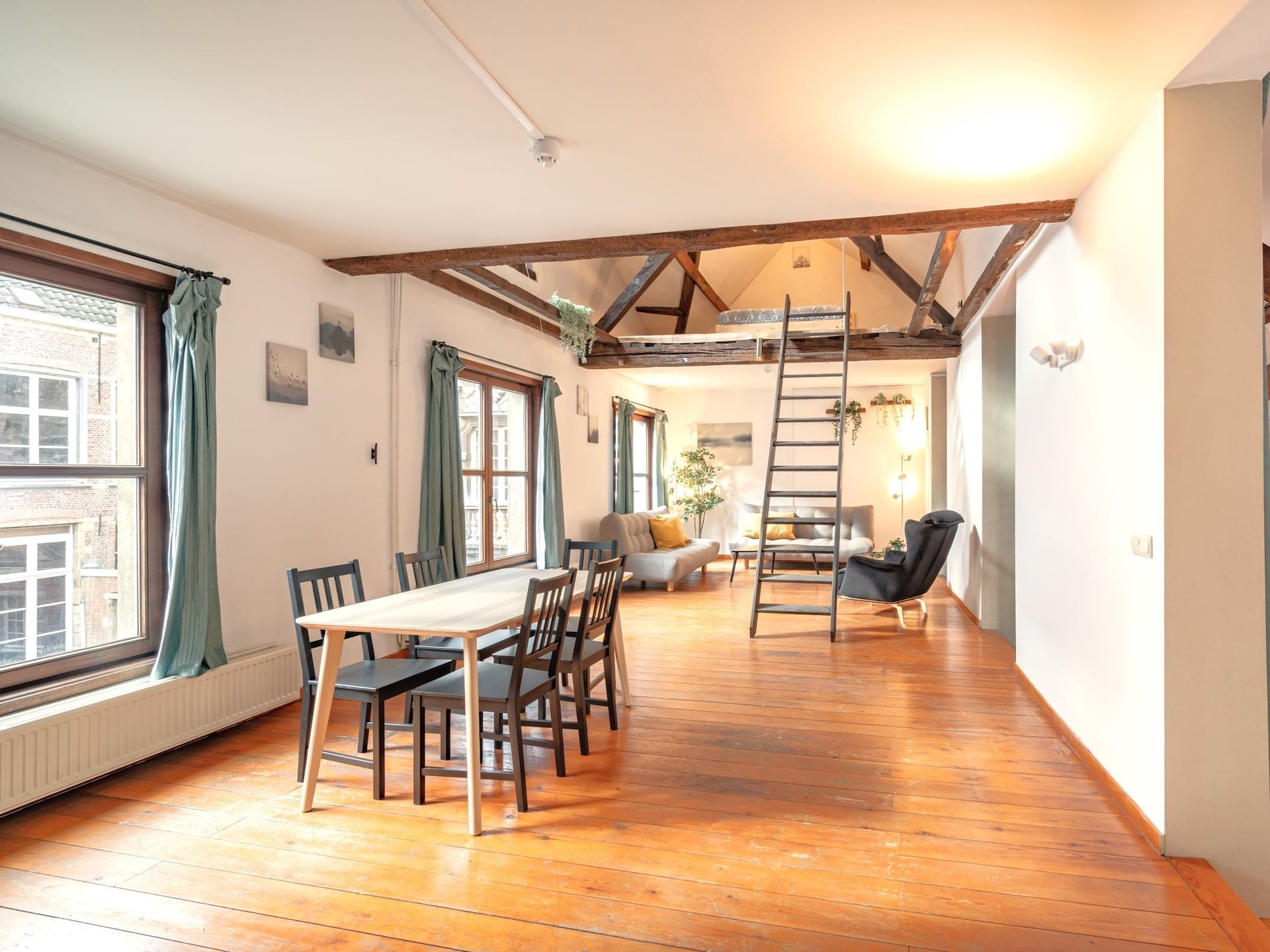 Ruim 120m² appartement in hartje Antwerpen met 3 slaapkamers - foto 6