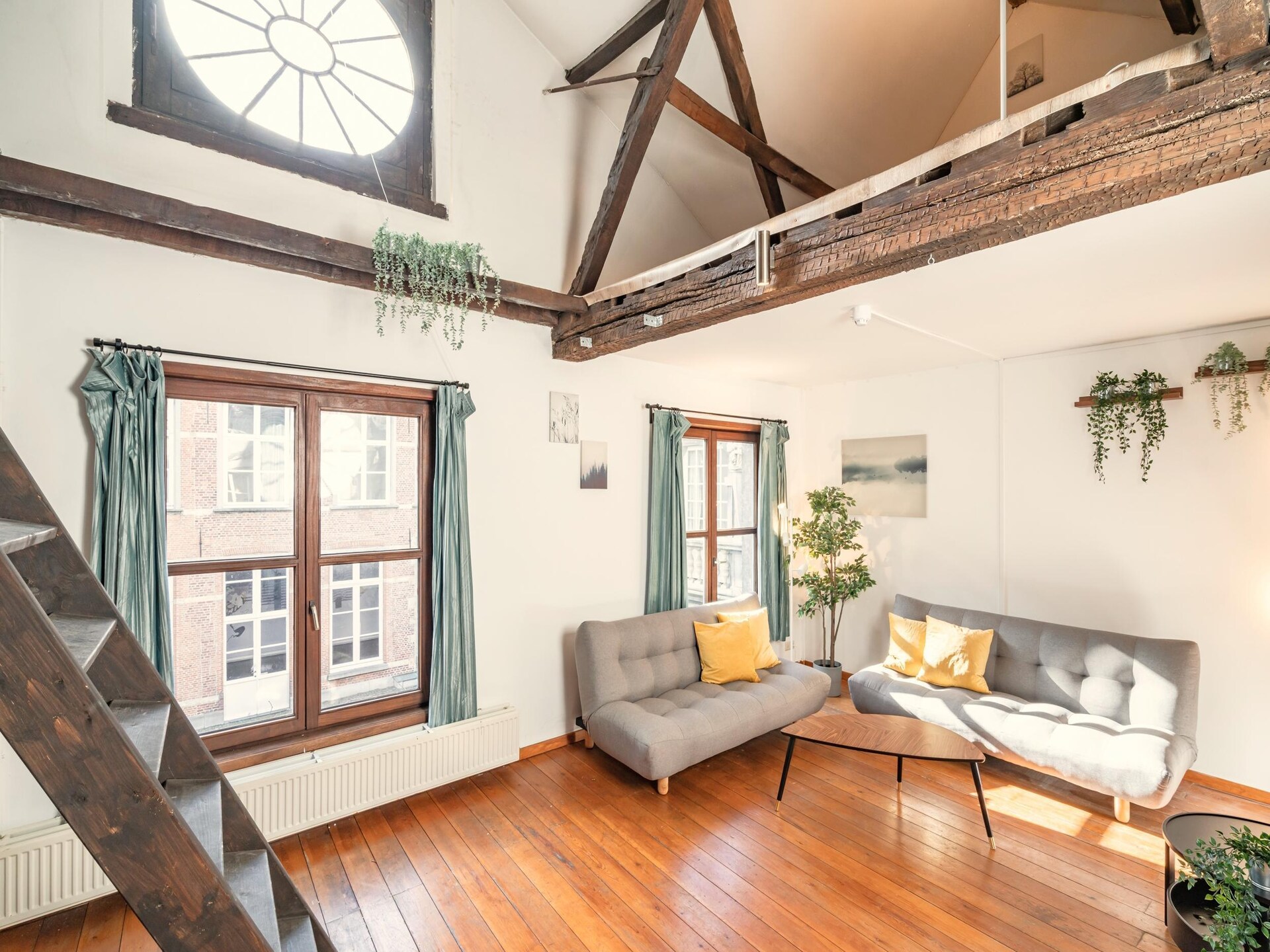 Ruim 120m² appartement in hartje Antwerpen met 3 slaapkamers - foto 3