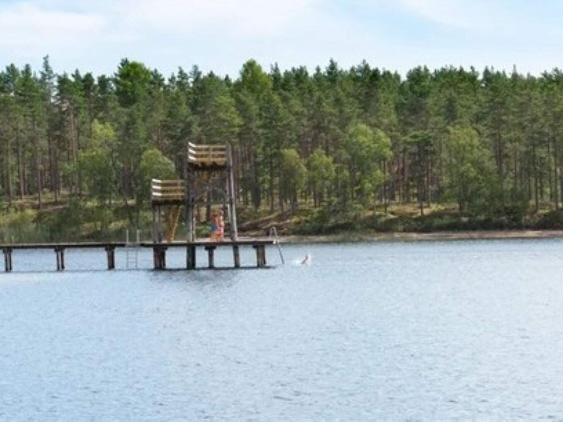 Sfeervol vakantiehuis in Sandhem vlakbij Lake Stråken - foto 2