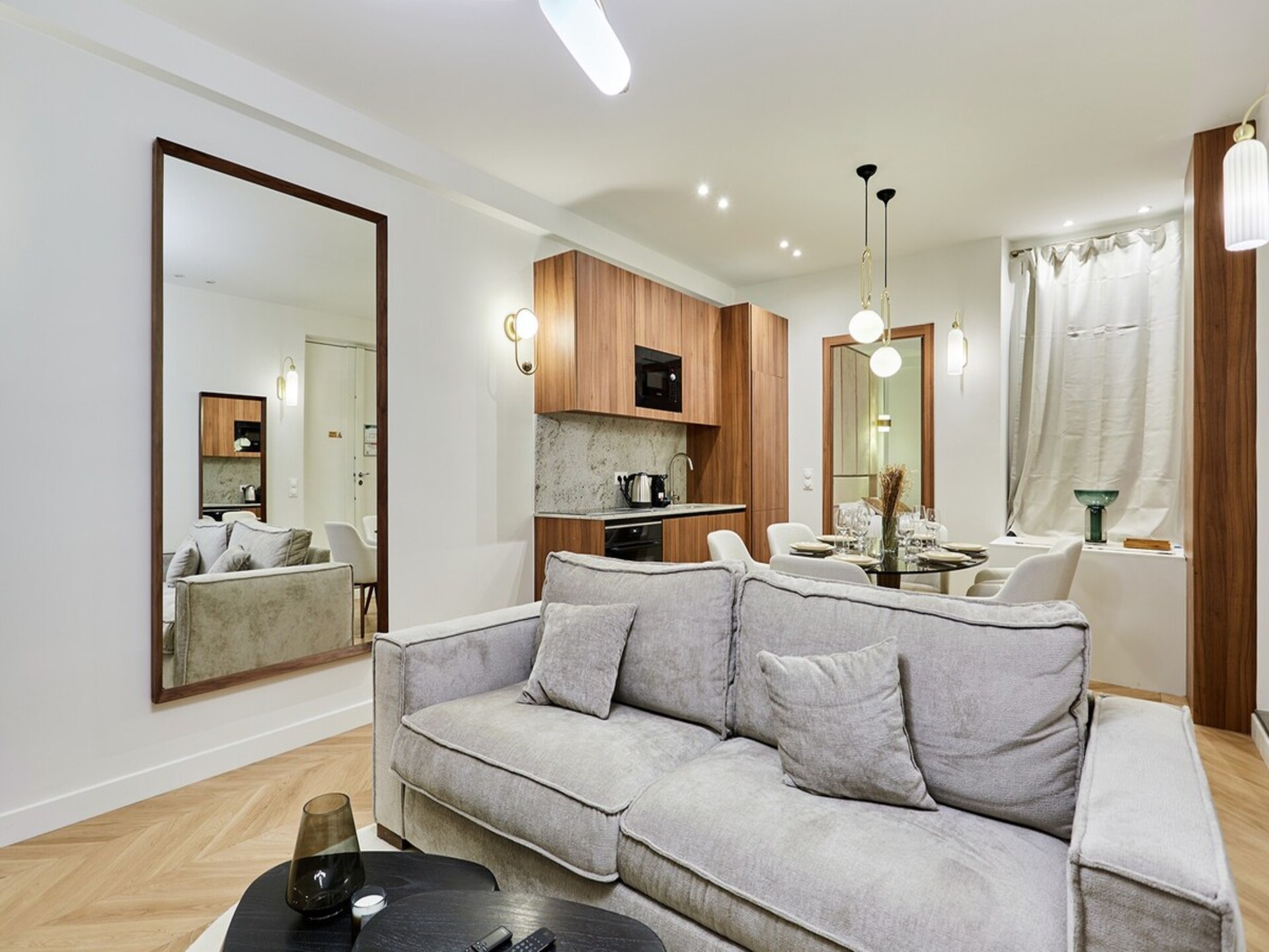Stijlvol appartement met airco bij metro Bonne Nouvelle in centrum Parijs - foto 6